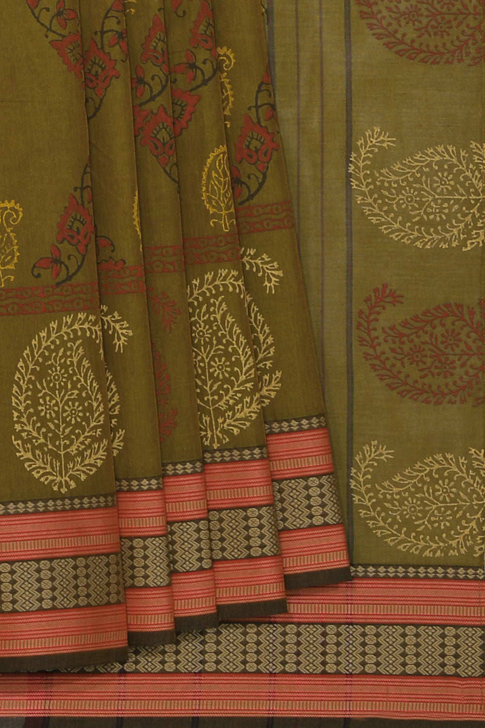 Kalanjali Ethnics Hand block printed cotton saree - view 2
