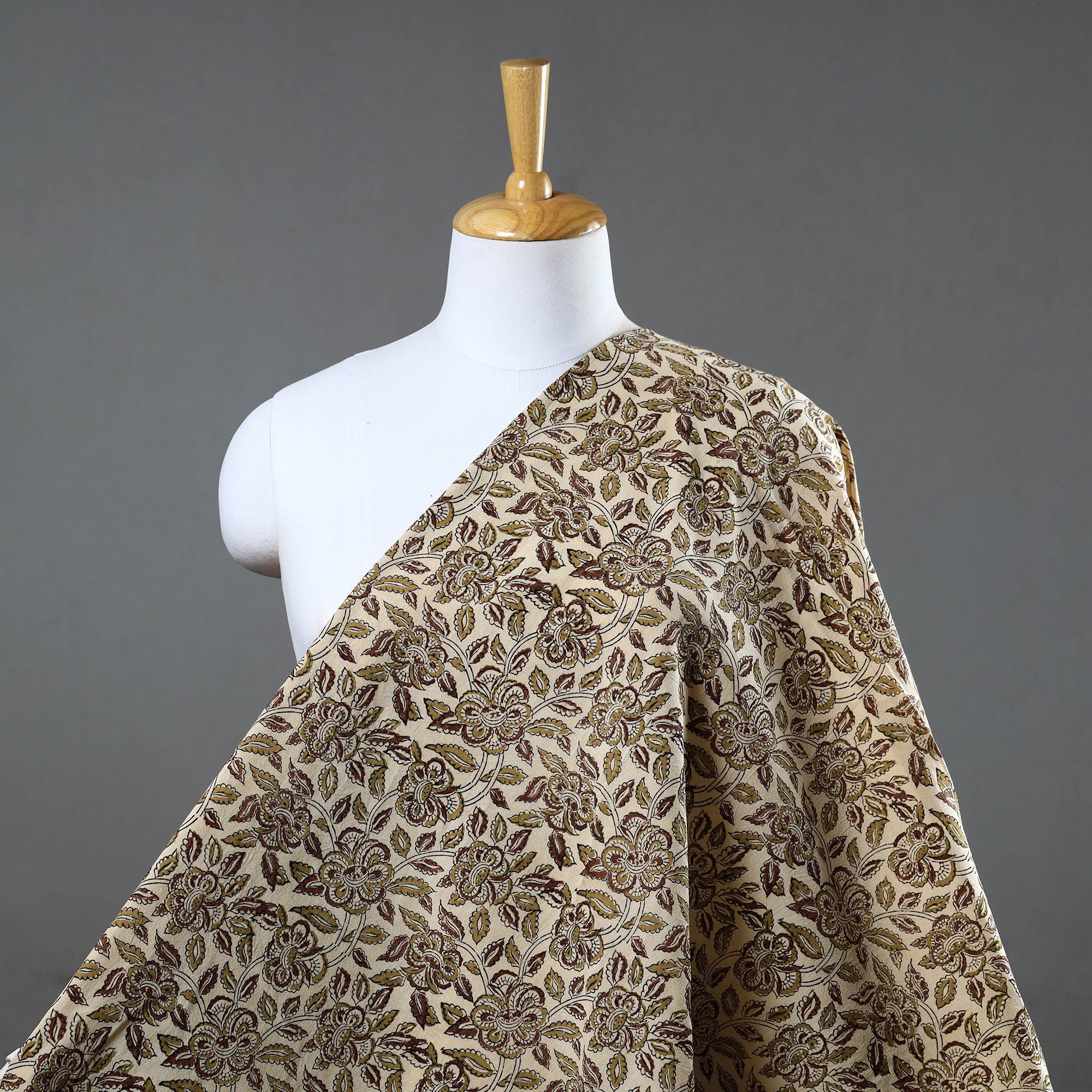 PITCHUKA SRINIVAS KALAMKARI PEDANA Beige - Block Print Cotton Pedana Kalamkari Fabric 23