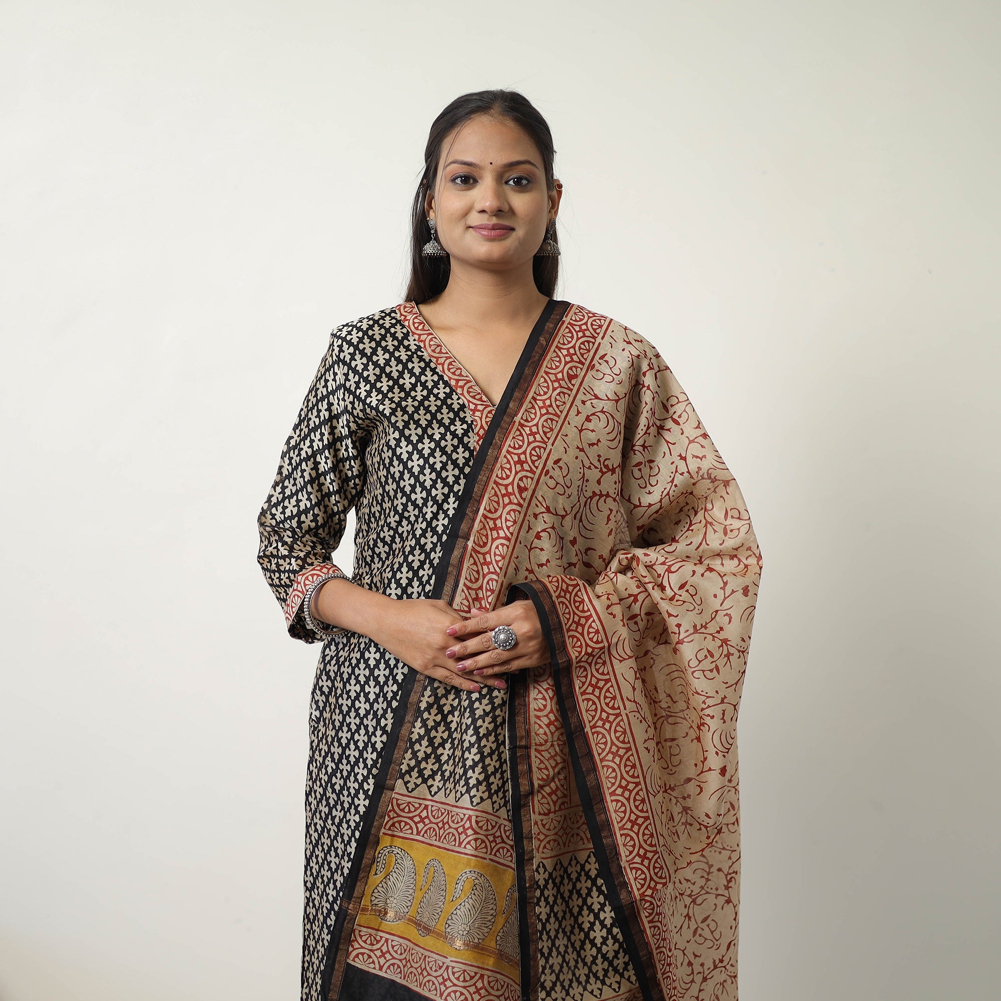 ITOKRI CASUALS Black - Chanderi Silk Hand Block Bagru Print Kurta Set 01