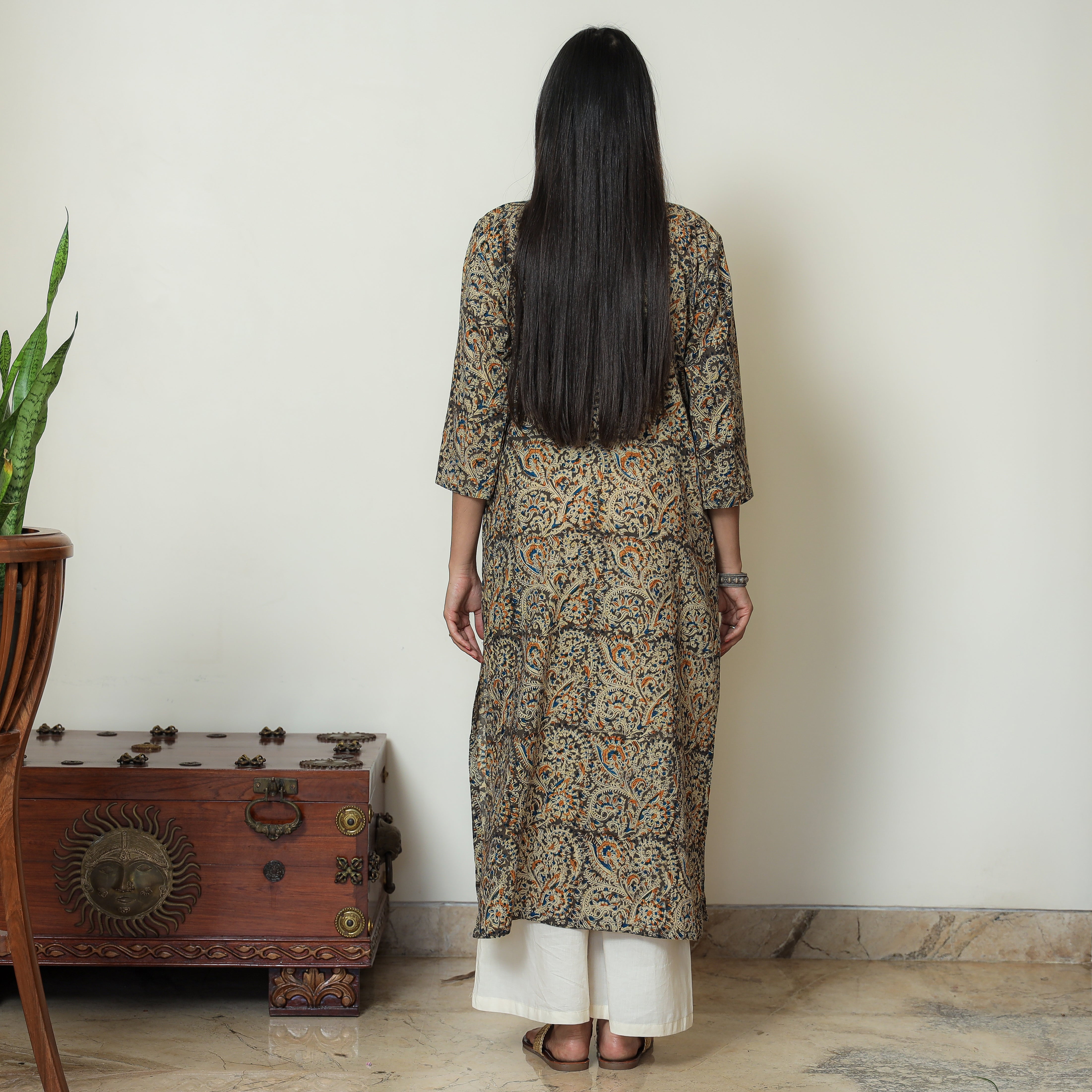 ITOKRI CASUALS Brown - Kalamkari Hand Block Printed Cotton Pintuck Straight Kurta 07 - view 4