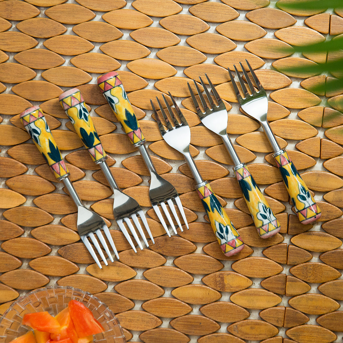 EXCLUSIVELANE 'The Mughal Patti' Handpainted Table Forks In Stainless Steel & Ceramic (Set of 6)
