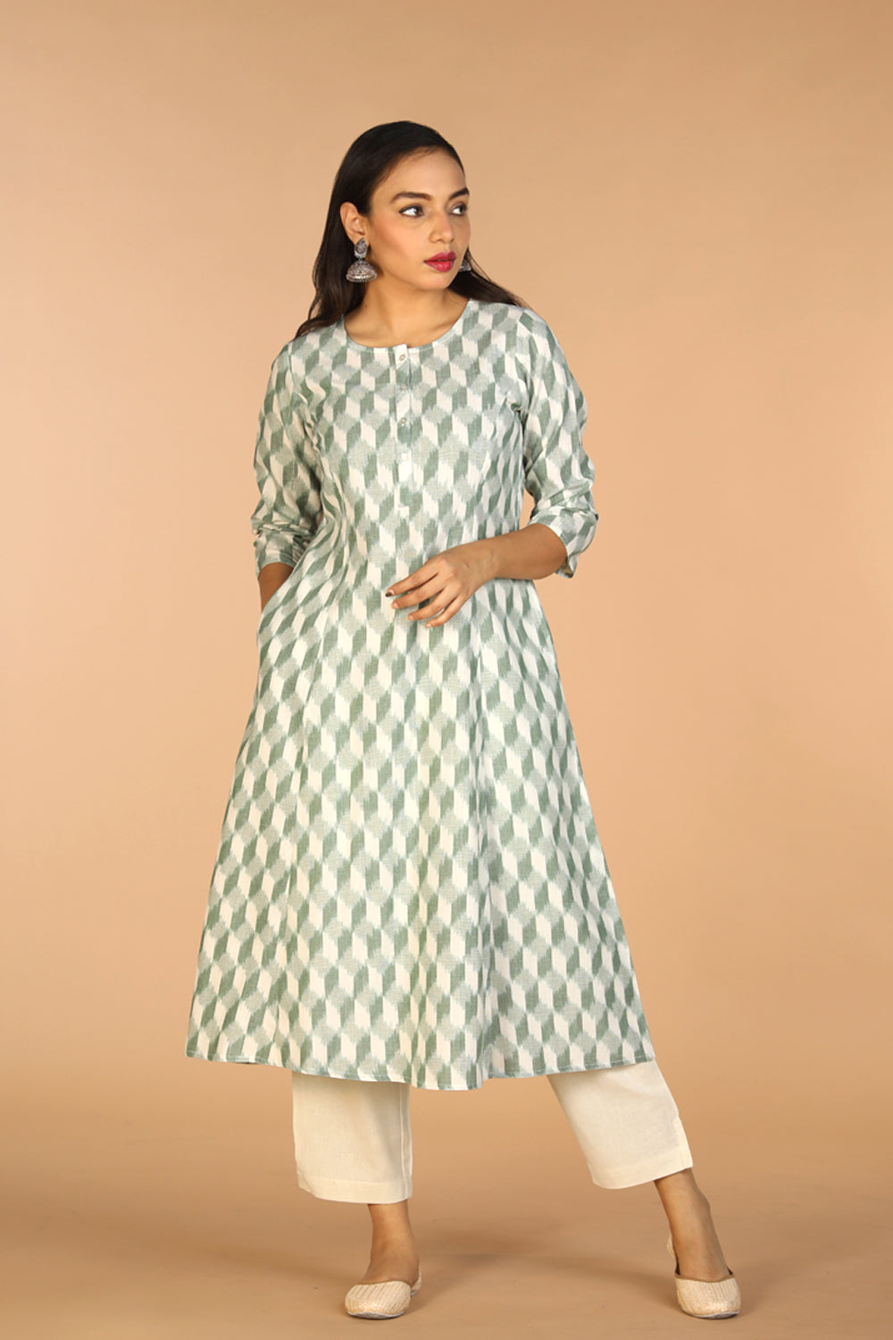 Kalanjali Ethnics Handwoven cotton Pochampally Ikat kurta