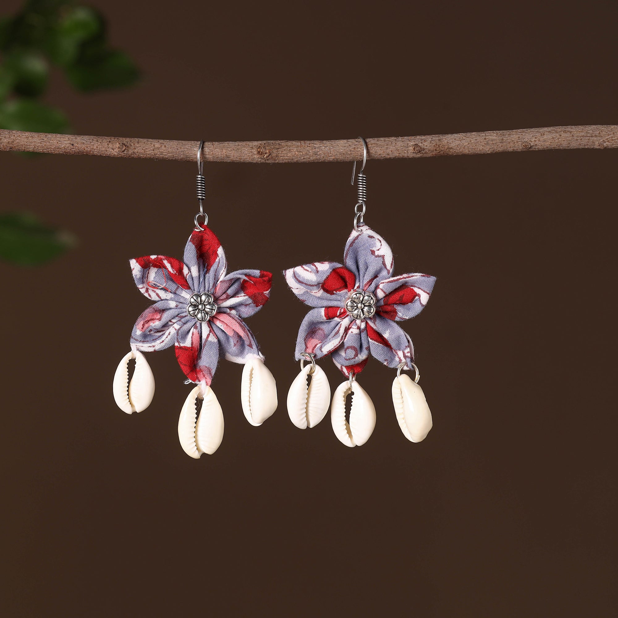 JALPARI Saba Fabart Phool Kali Shell Earrings