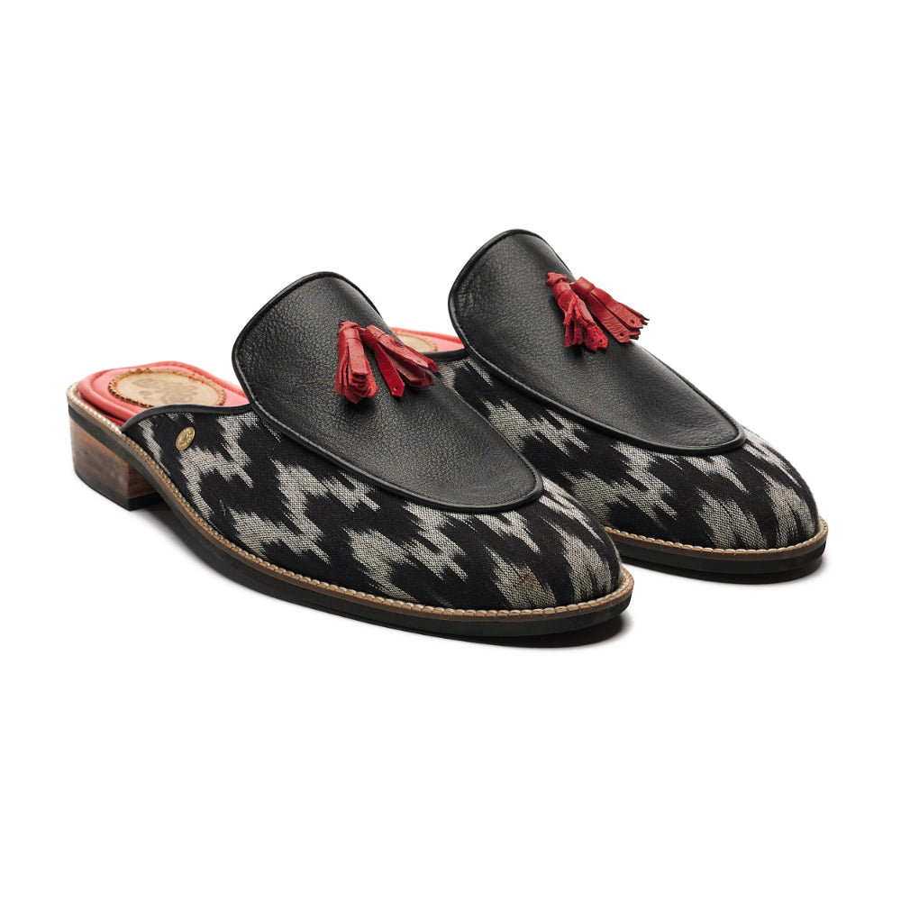 Banjaaran India Ikat Mules Men – Coal