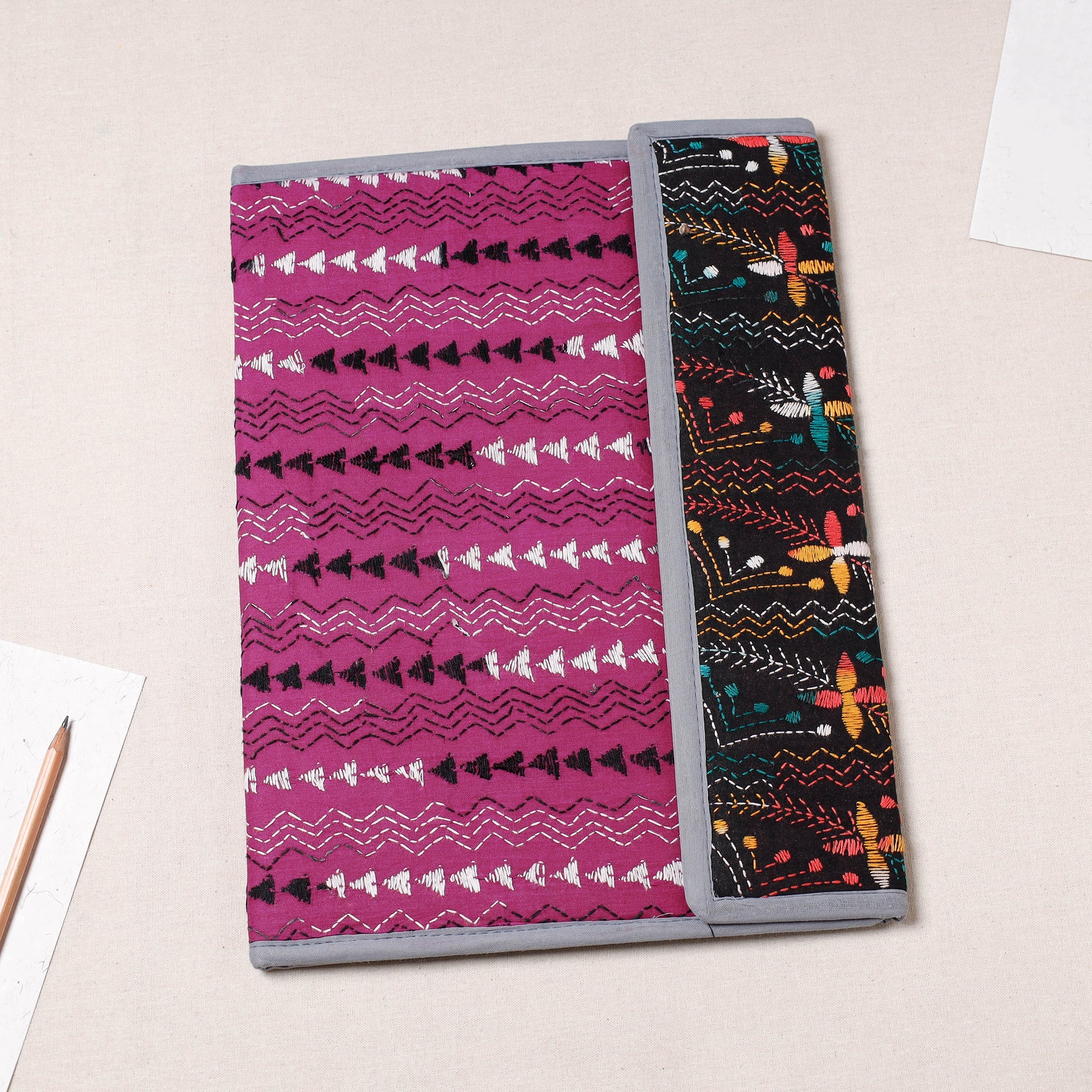 ASALKAAR Bengal Kantha Work Handcrafted File Folder