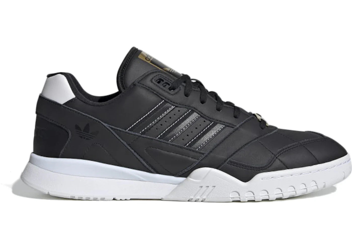 adidas A.R Trainer Core Black White