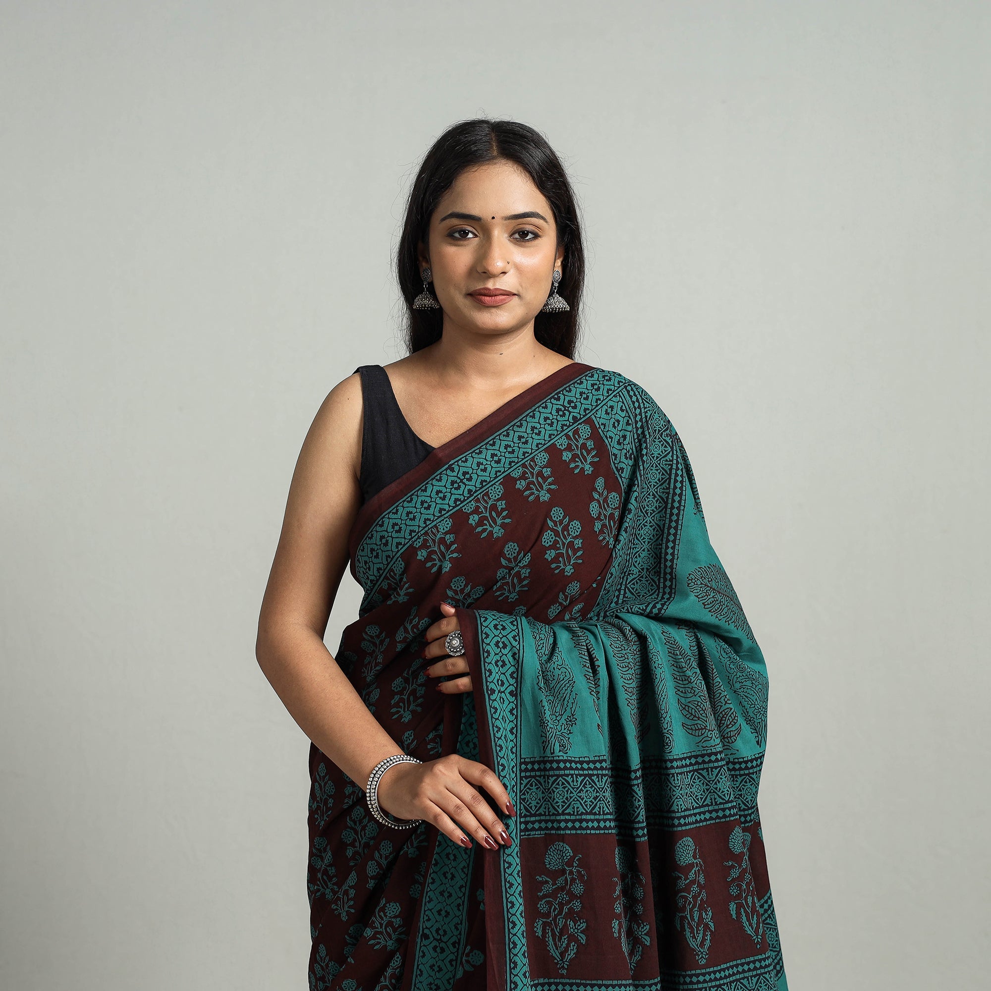 BAGH PRINTS BY MOHAMMED BILAL KHATRI Brown - Natural Dyed Bagh Print Cotton Saree with Blouse Piece 11 - view 3