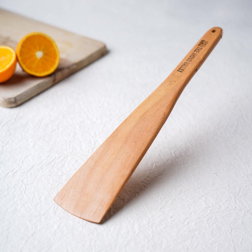 The Indus Valley Wooden Spatula for Cooking [ Flip | 32cm | Neem Wood ]