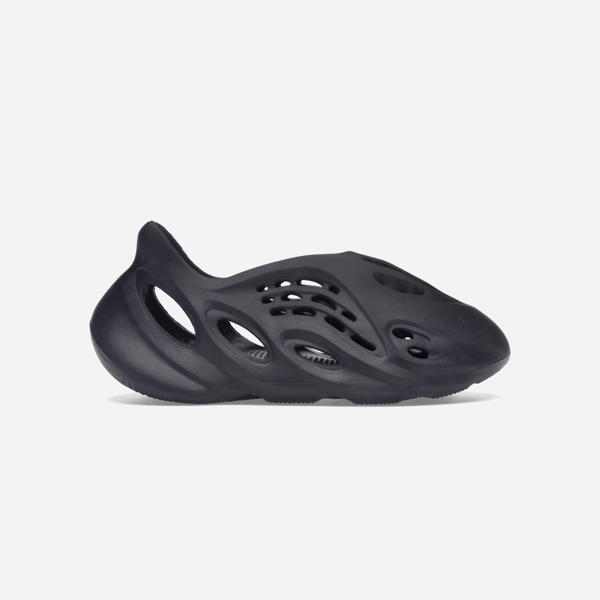 Adidas Yeezy Foam RNR Onyx