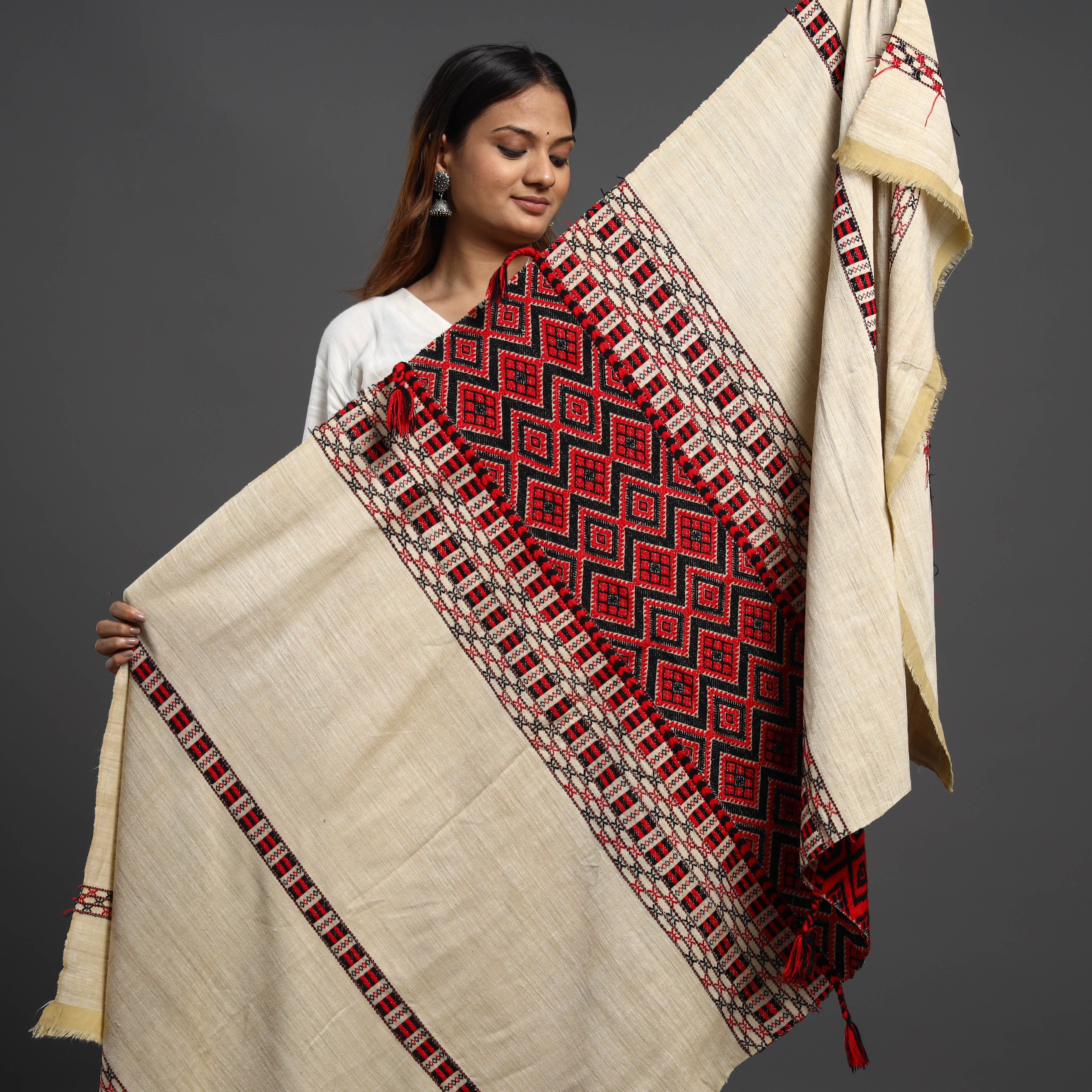 ITOKRI CRAFTS INITIATIVE Beige - Assamese Gero Design Mising Eri Silk Handloom Shawl cum Stole