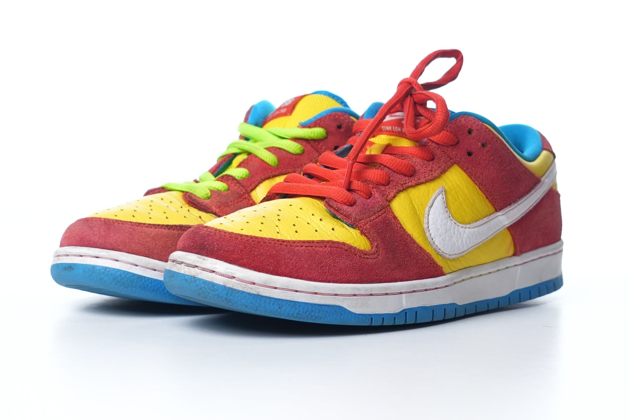 Nike SB Dunk Low Bart Simpson - view 2