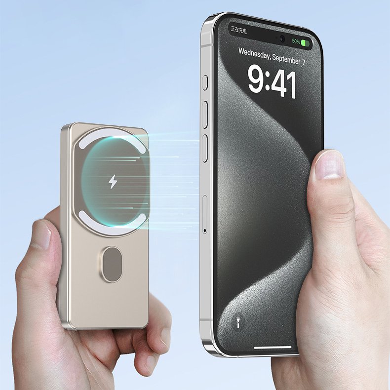 Million Cases Keephone MagCube 10,000mAh Wireless Charging Bank