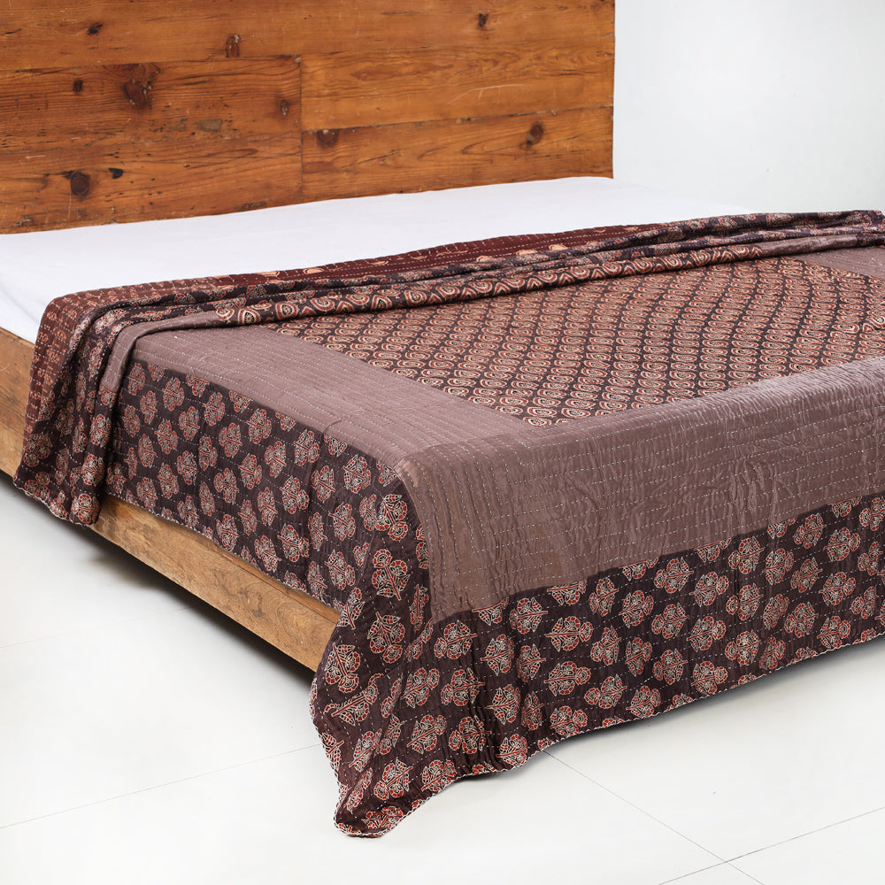 KACHCHH JI CHHAAP Brown - Reversible Kutch Tagai Embroidered Mashru Silk Double Bed Cover / Quilt (110 x 87 in)