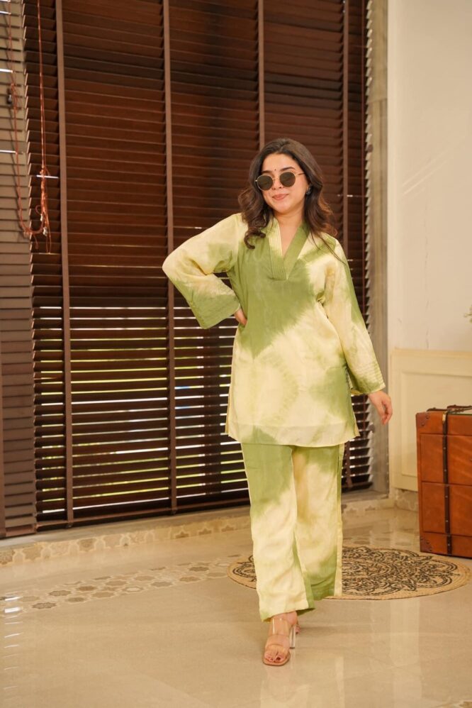 Idaho-o Rooh silk co-ord set - view 2