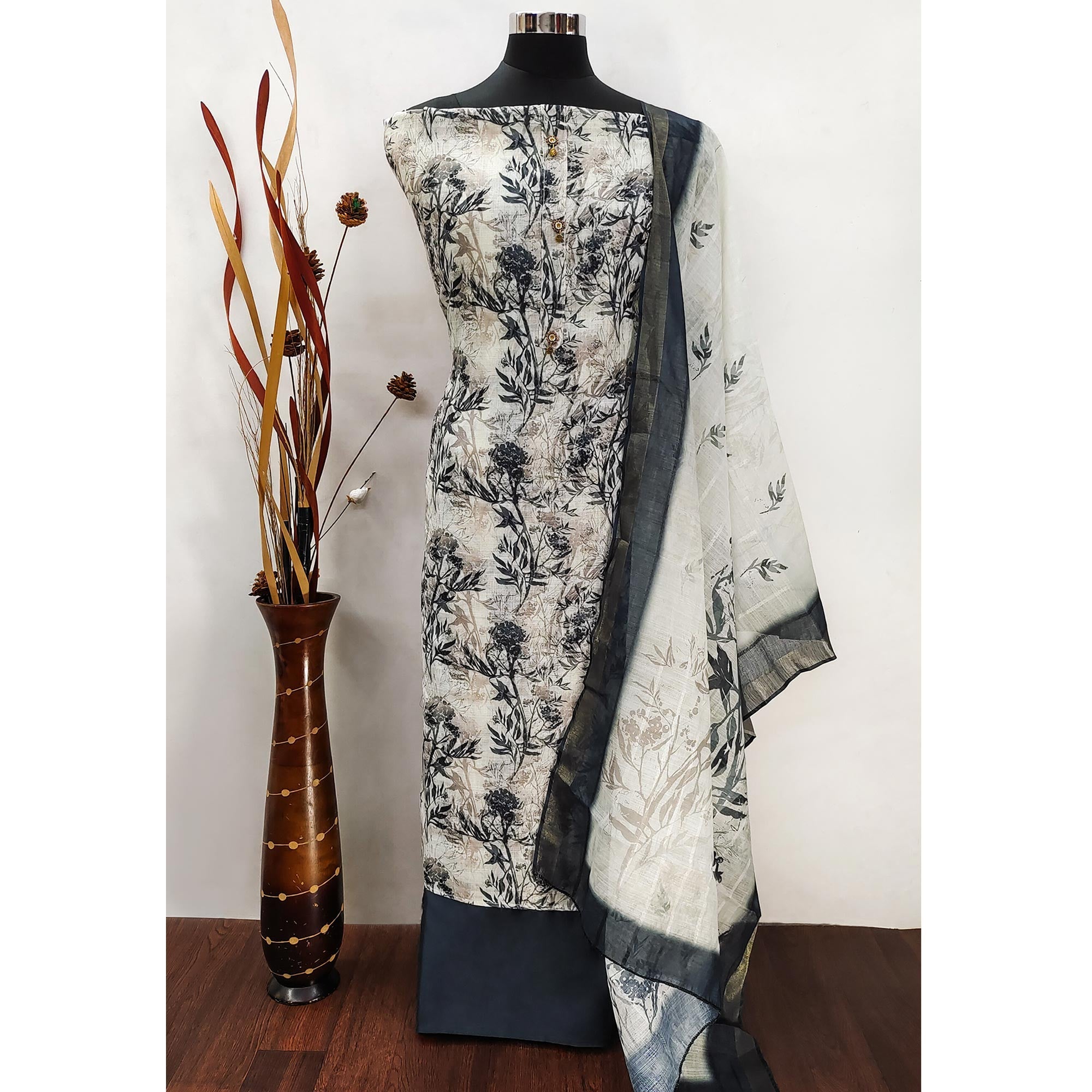 Peachmode White Floral Printed Linen Dress Material - view 3