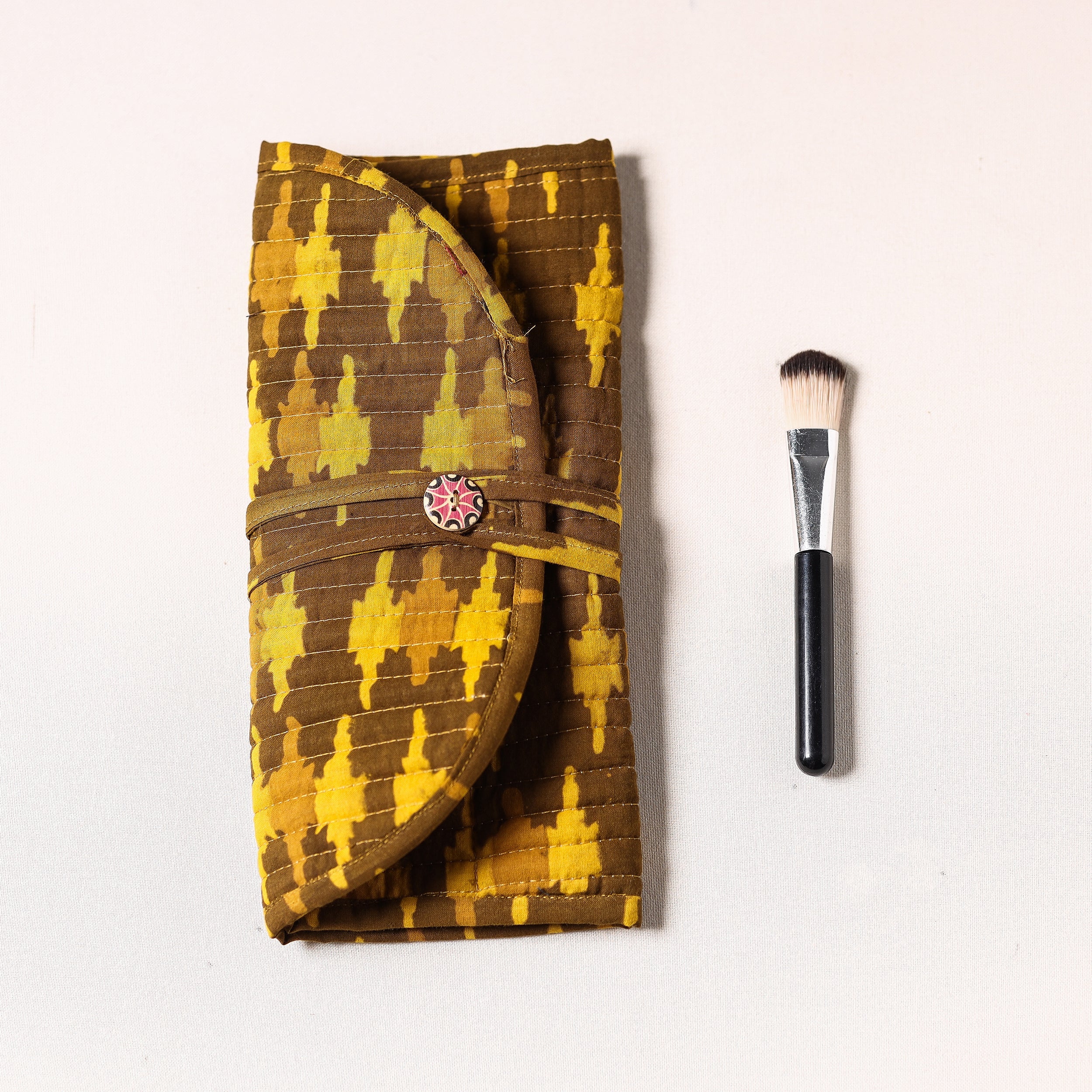 NOORI BAZAR Brown - Bagru Fabric Multipurpose Segmented Make-up Brush Wrap Pouch/Case - view 2