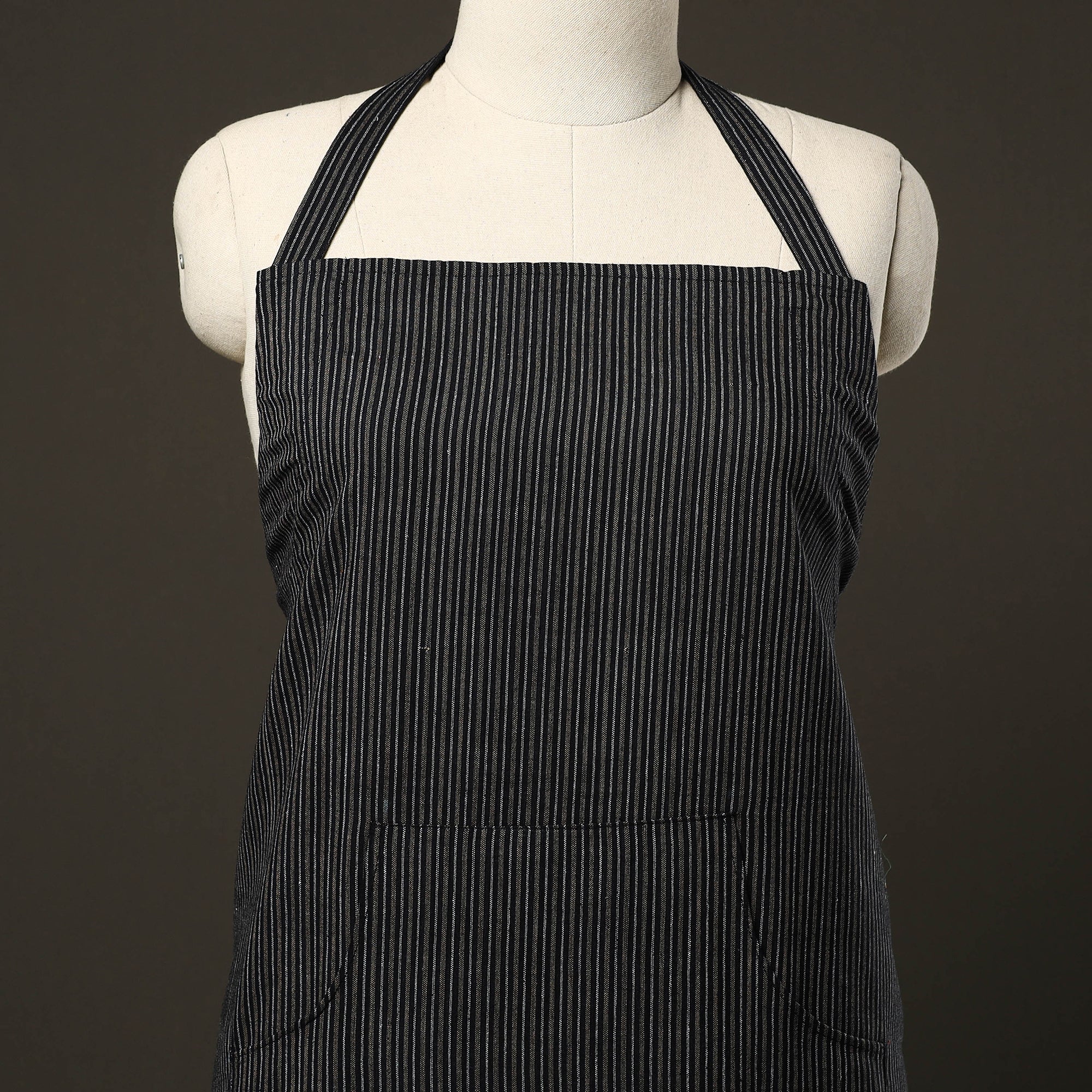 JALPARI Black - Jhiri Handloom Cotton Apron with Pocket 18 - view 2