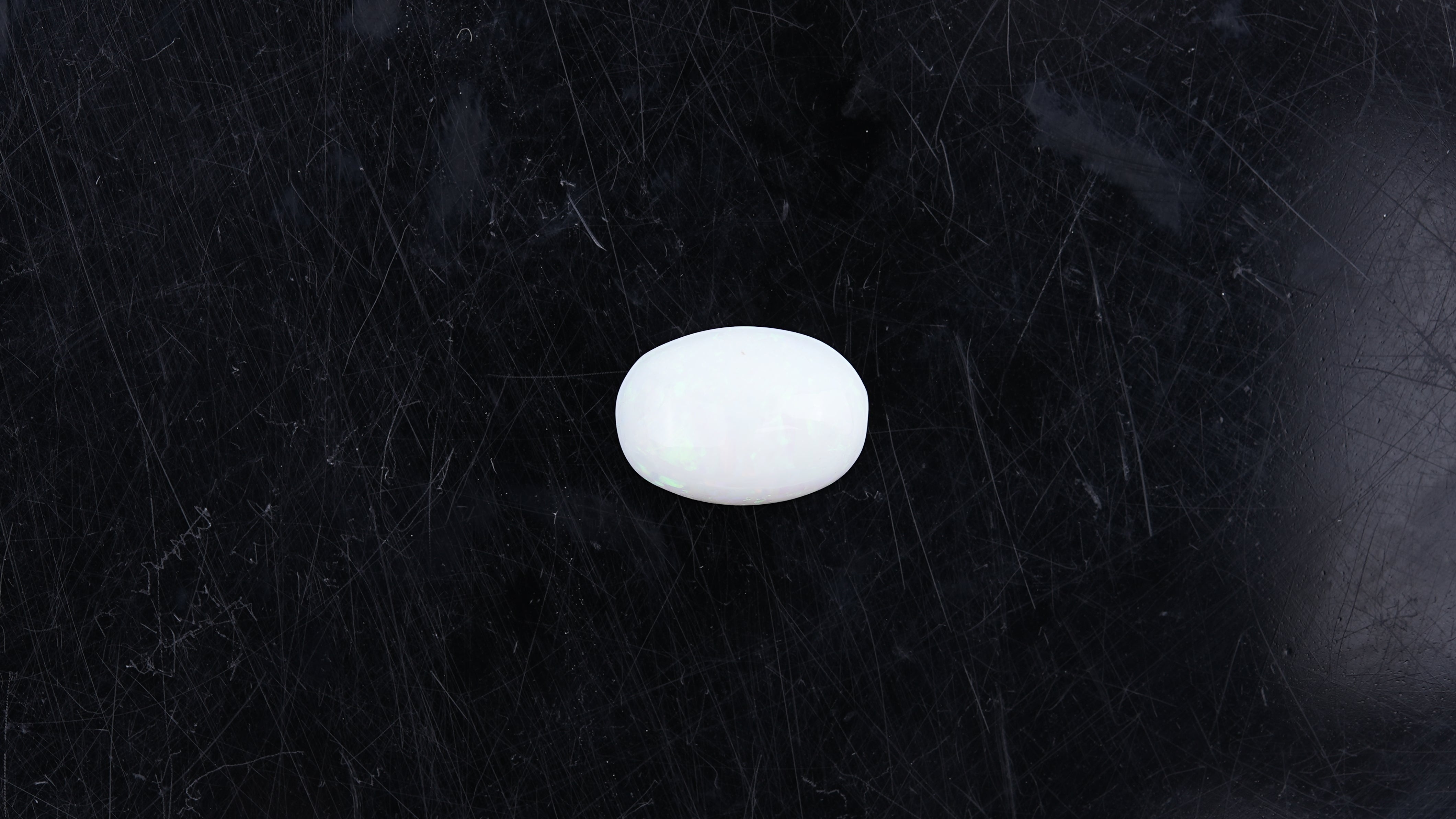 Gemsmantra Opal with Fire - 3.29 Carats (3.619 Ratti)
