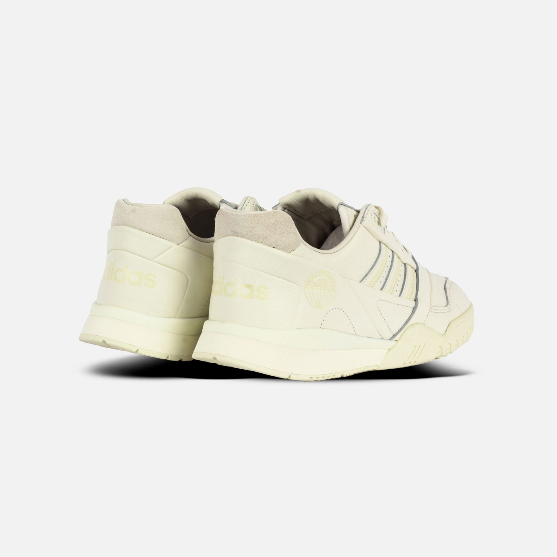 Adidas Originals | A.R. TRAINER - view 2
