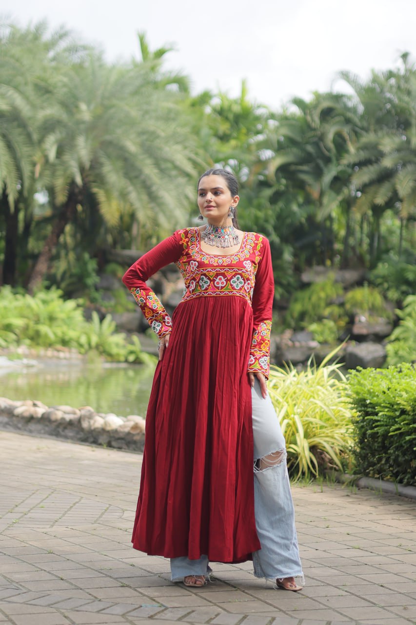 ClothsVilla Maroon Designer Printed Kurti – Women's - view 2