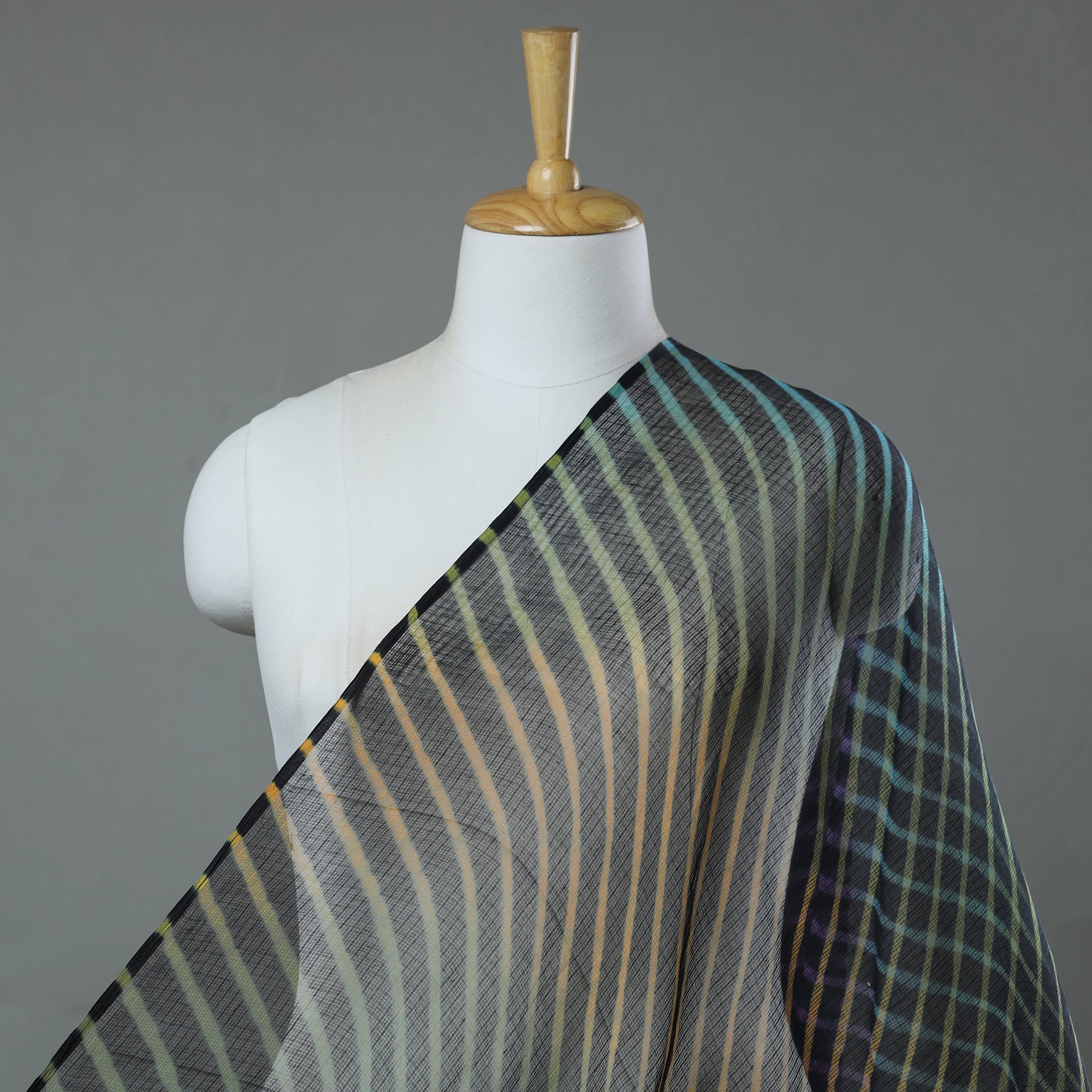 LEHARIYA BY BADSHAH MIYAN Black - Leheriya Tie-Dye Kota Doria Cotton Fabric 04
