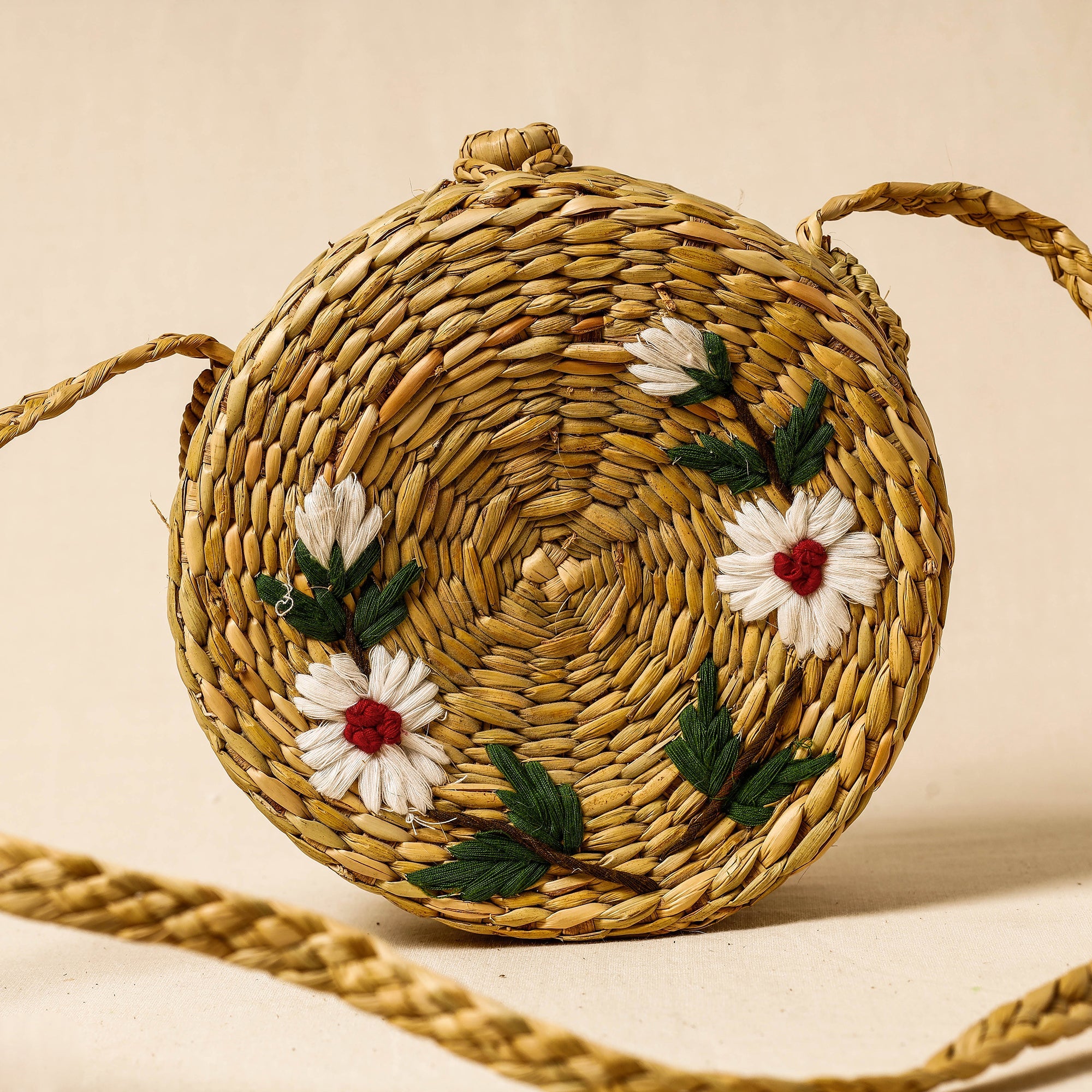 ITOKRI CRAFTS INITIATIVE Beige - Handcrafted Natural Water Reed Embroidered Sling Bag - view 2