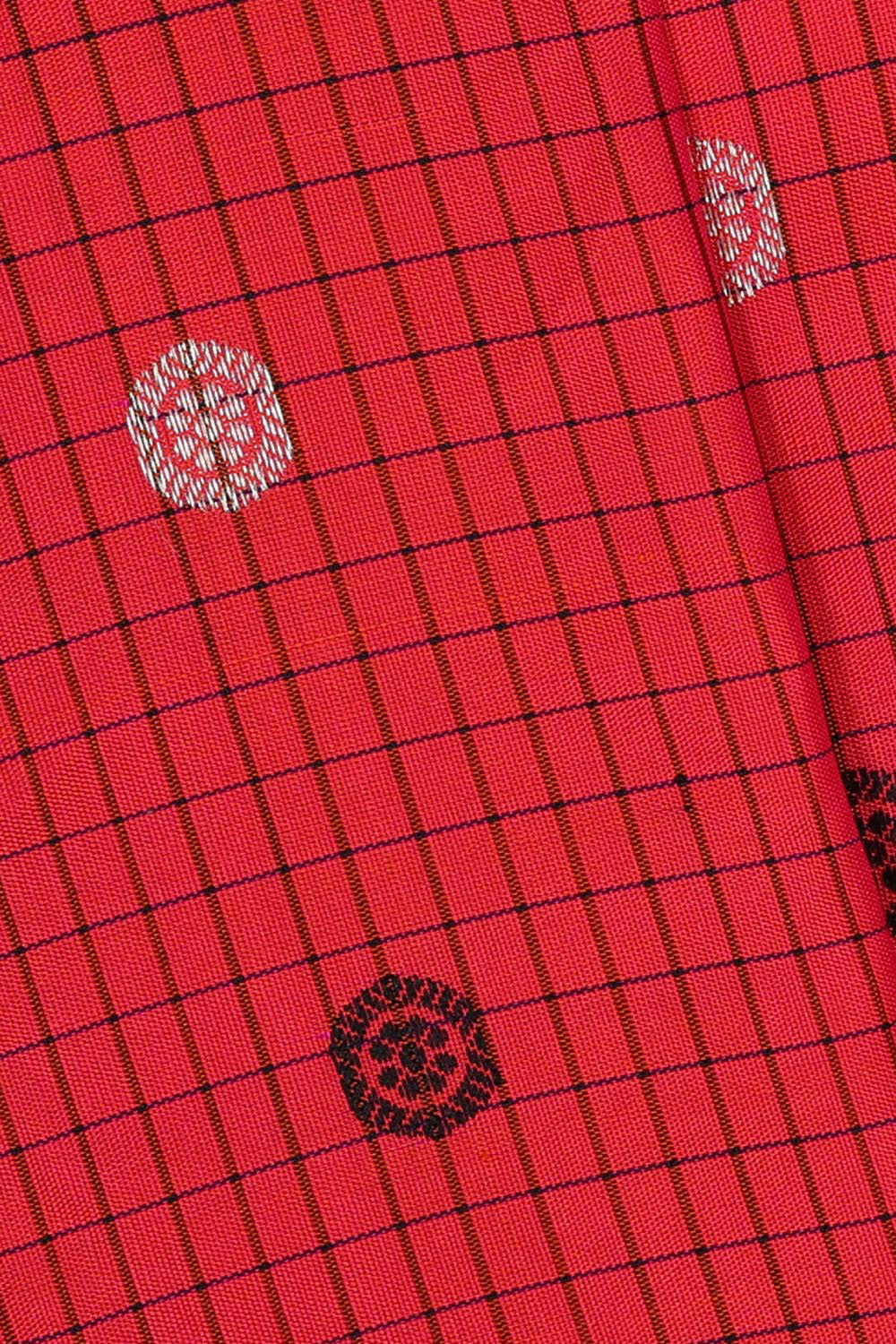 Kalanjali Gadwal Silk Pinkish Red Saree – Women's - view 2