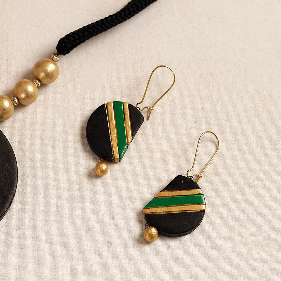 KHUSHBASH - HAPPY LOOM OF EAST Bishnupur Handpainted Terracotta Necklace Set - view 3