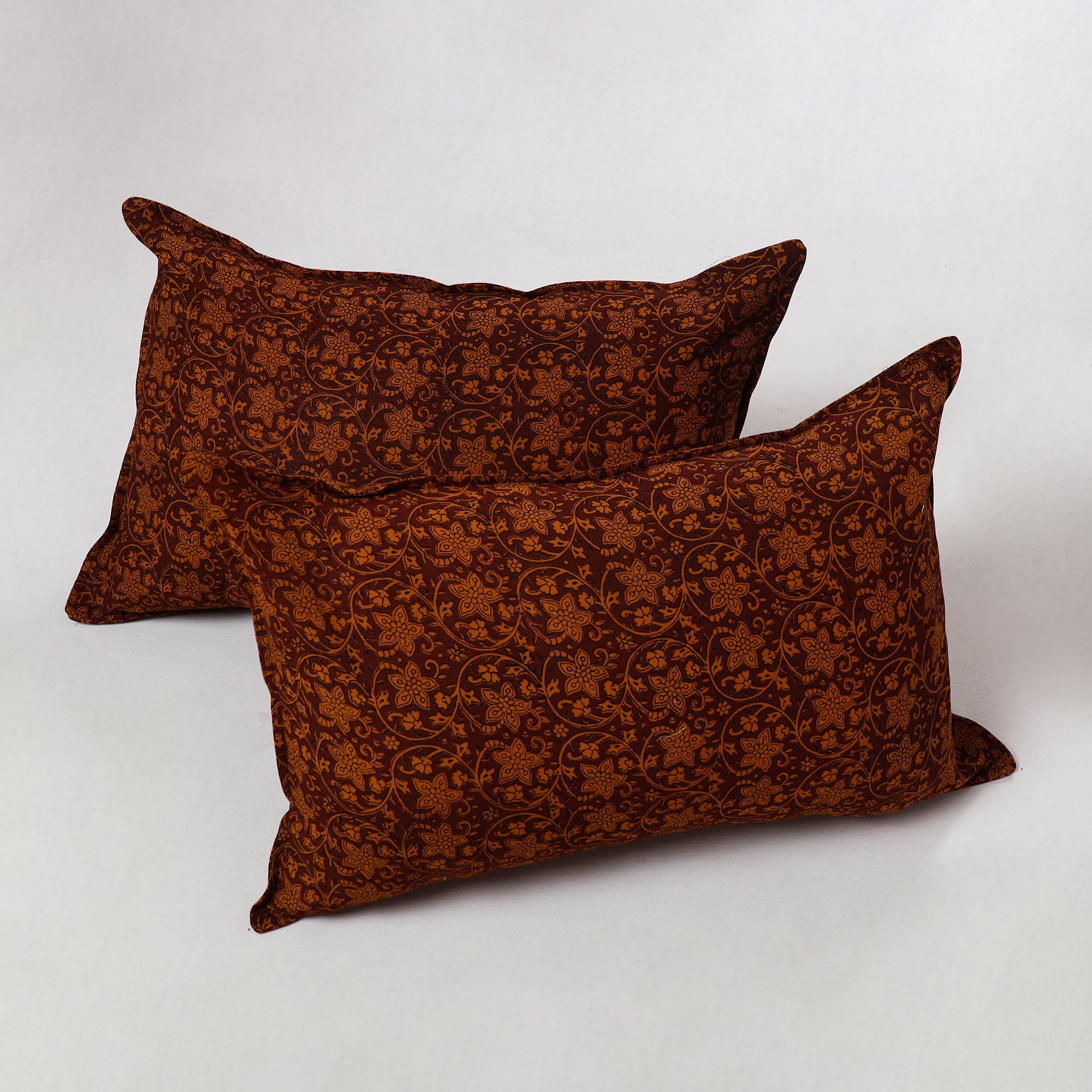 NOORI BAZAR Brown - Bagh Block Printed Cotton Pillow Cover (Set of 2) 03