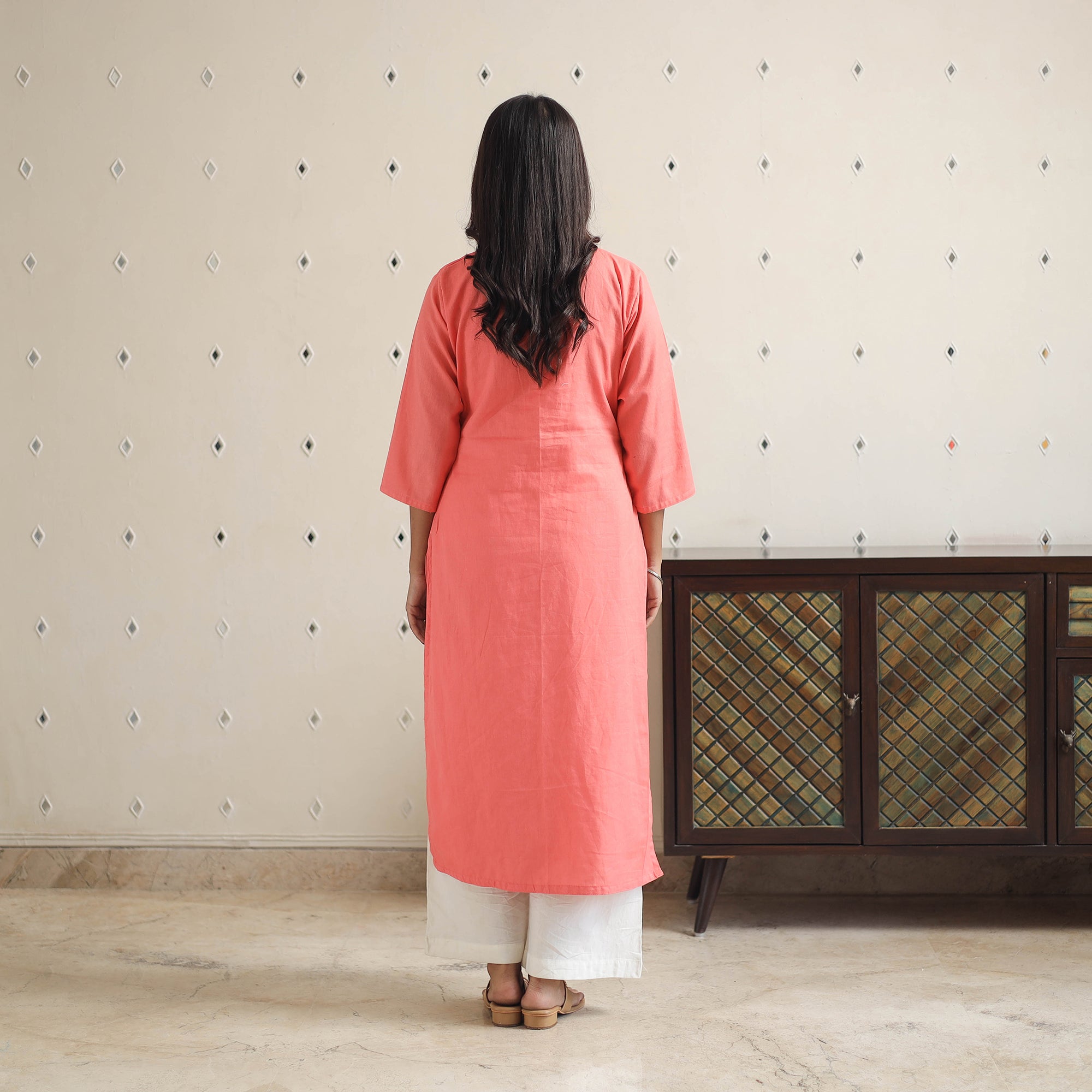 ITOKRI CASUALS Aarohi Peach Flex Cotton Straight Plain Kurta - view 5