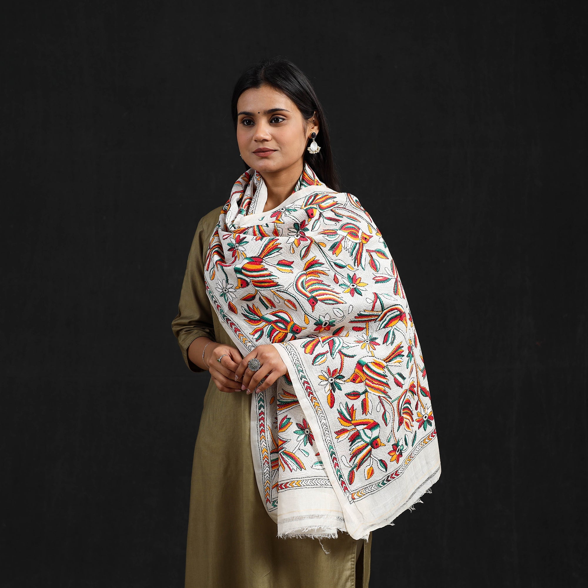 KHUSHBASH - HAPPY LOOM OF EAST Beige - Handloom Tussar Silk Bengal Kantha Work Stole 05