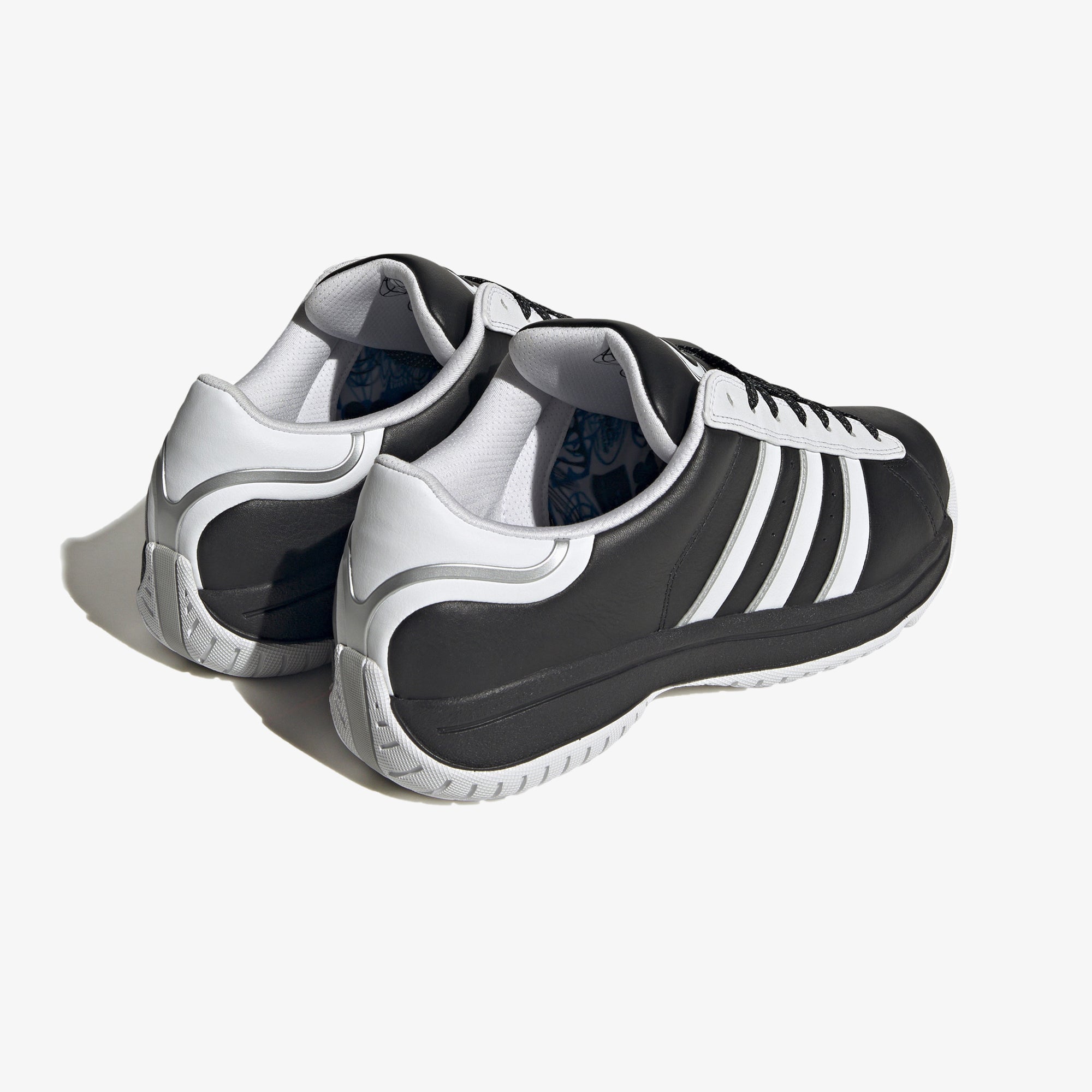 Adidas Originals | CAMPUS { CORE BLACK/CLOUD WHITE - view 2