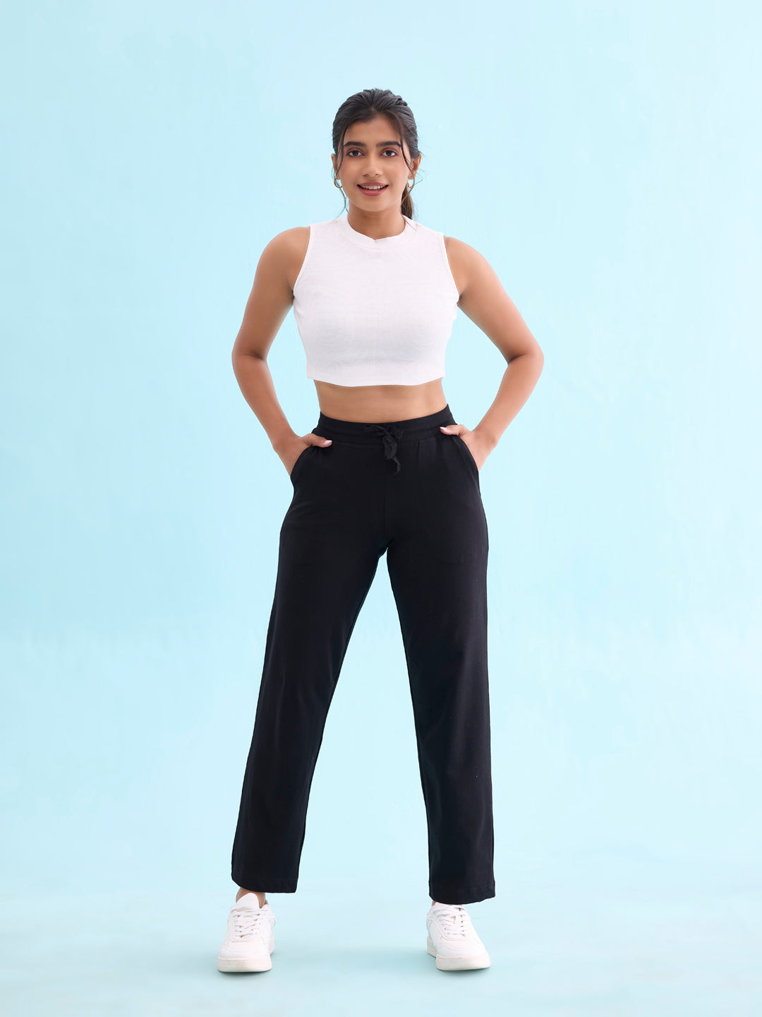 Go Colors Women Solid Black Mid Rise Track Pant