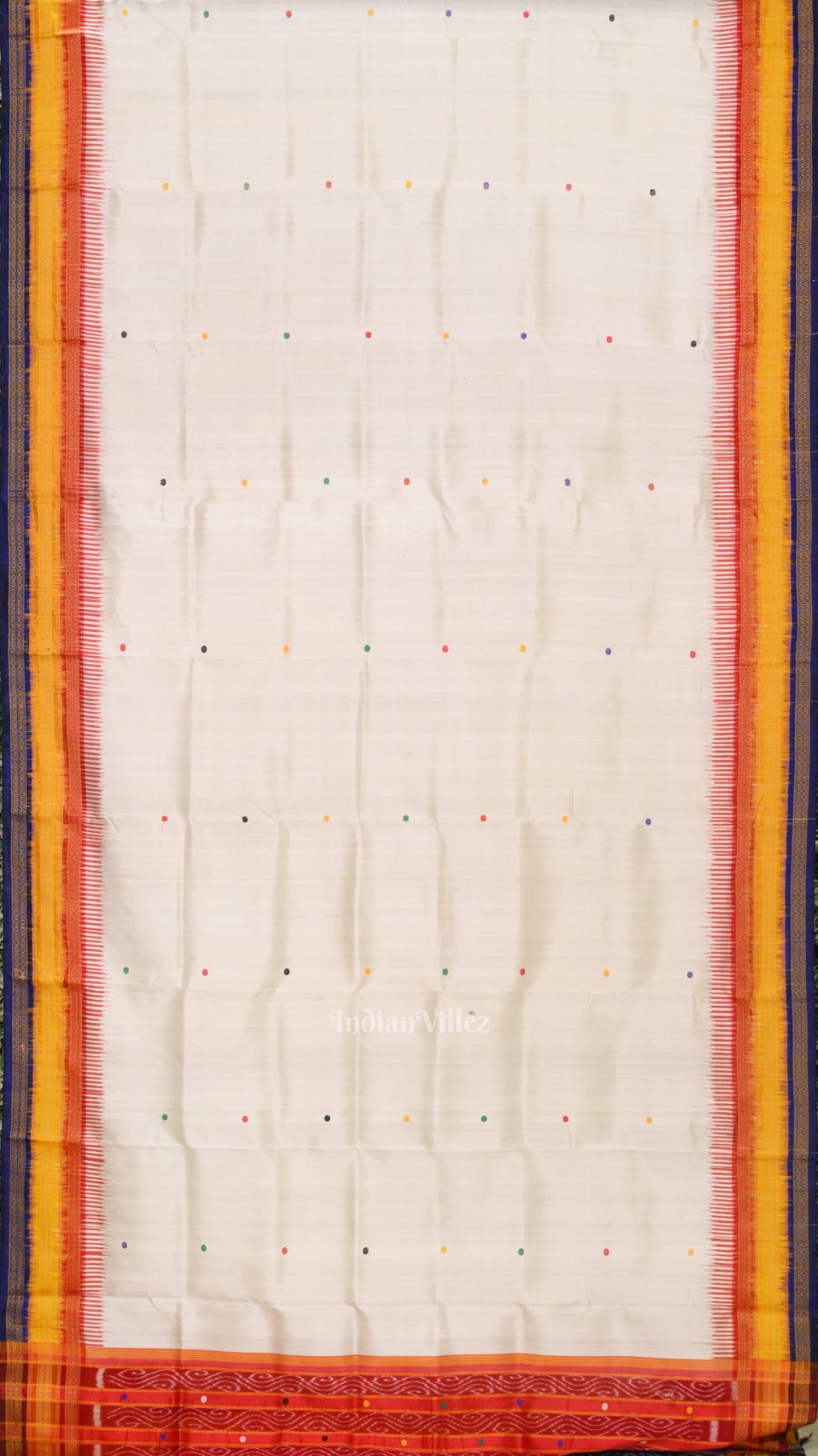 IndianVillèz White with Multicolor Odisha Ikat Kathiphera Khandua Silk Saree - view 3