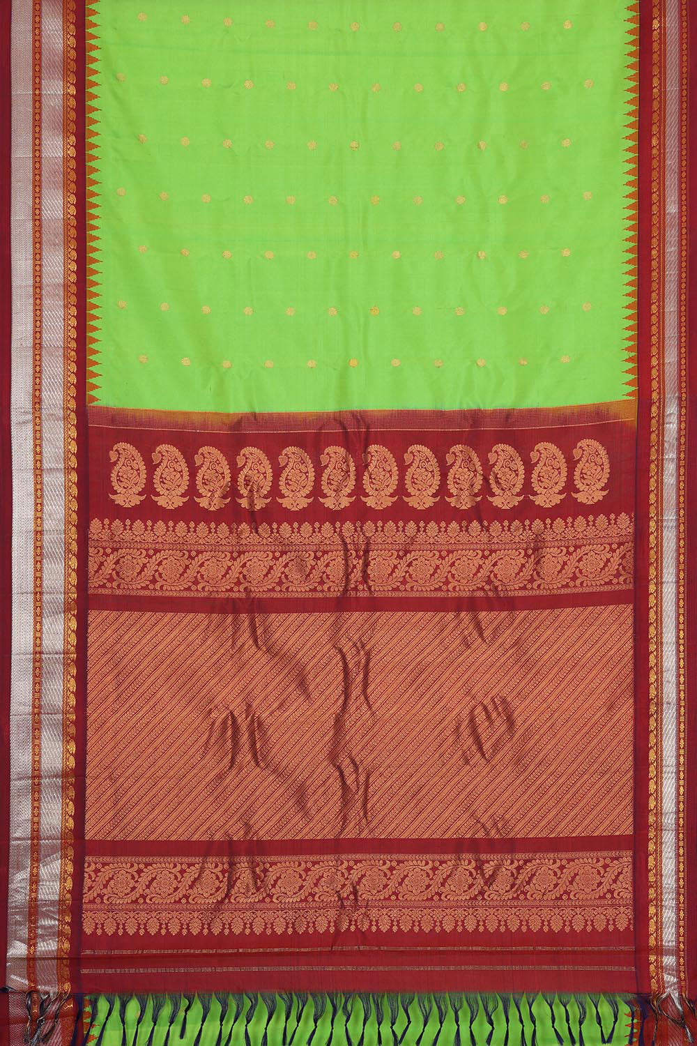 Kalanjali Gadwal Silk Green Saree – Women's - view 3