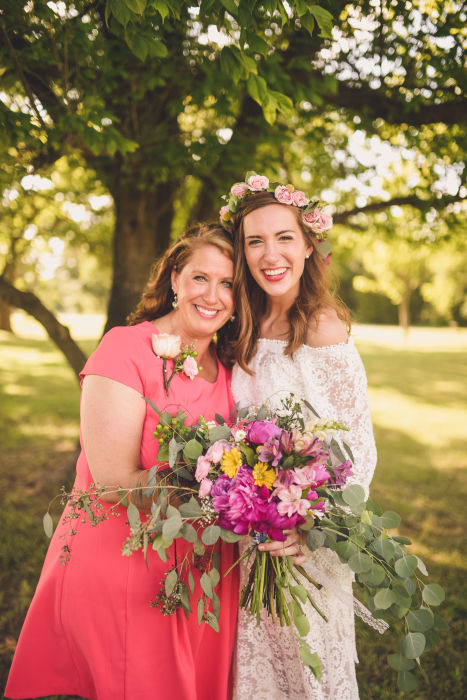 fiftyflowers.com Colorful, Textural Wildflower Wedding - view 7