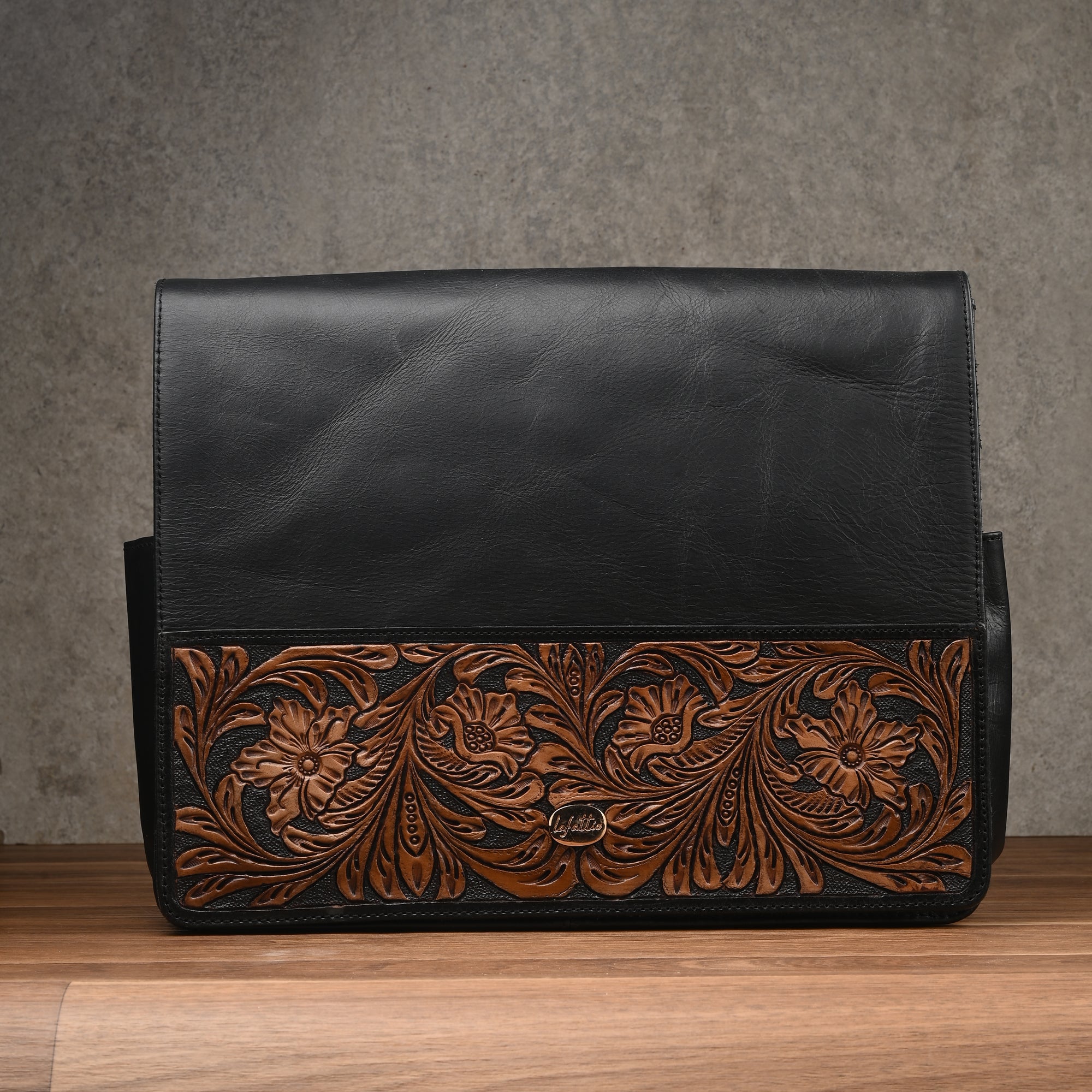 Hand-Carved Bags by Lafattio – Black