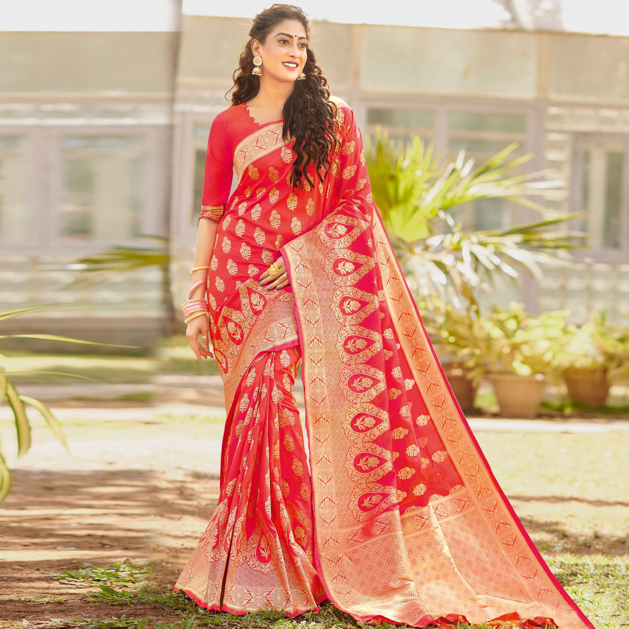 Peachmode Flamboyant Pink Colored Festive Wear Woven Silk Saree