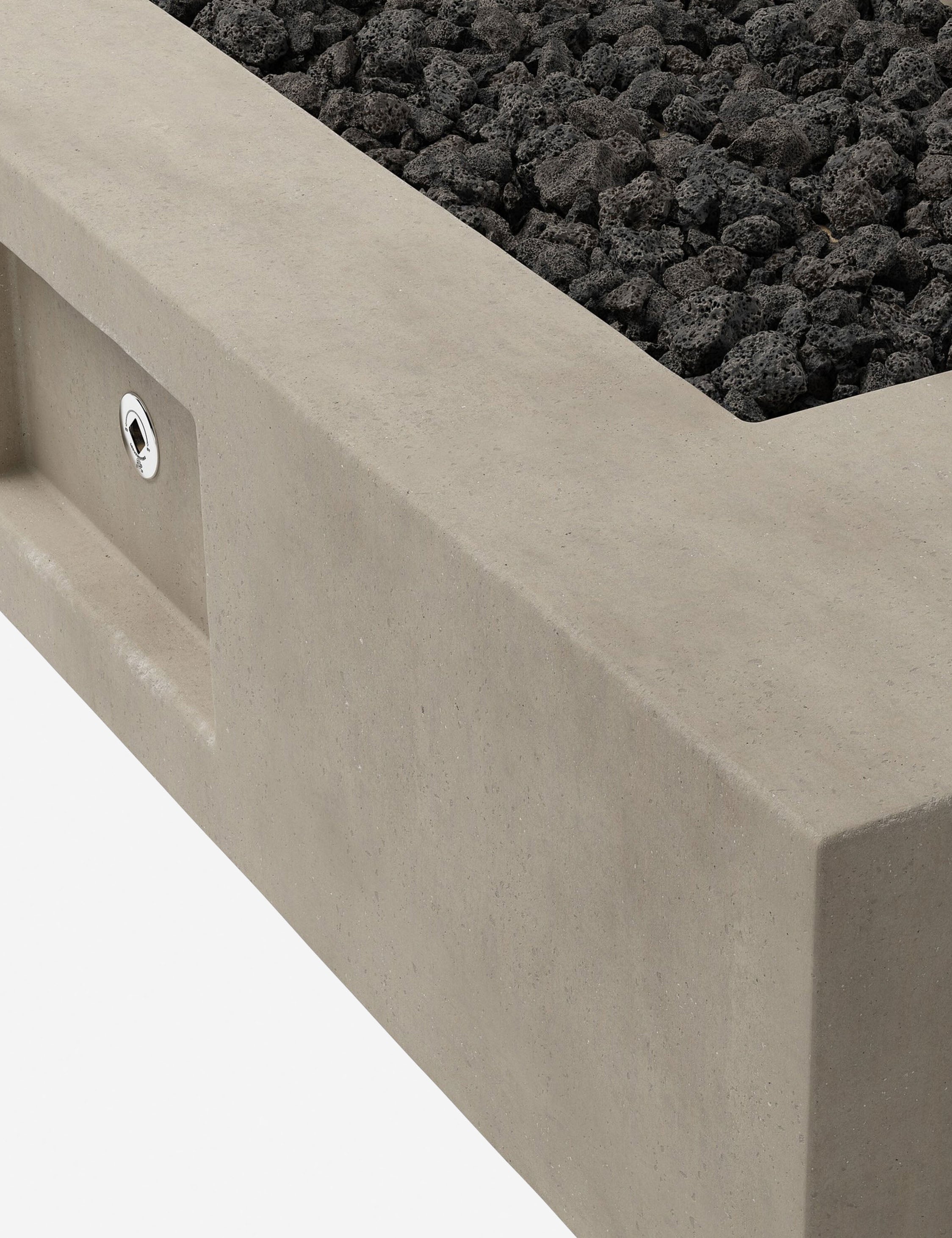 Lulu and Georgia Fabra Fire Table – Concrete - view 5