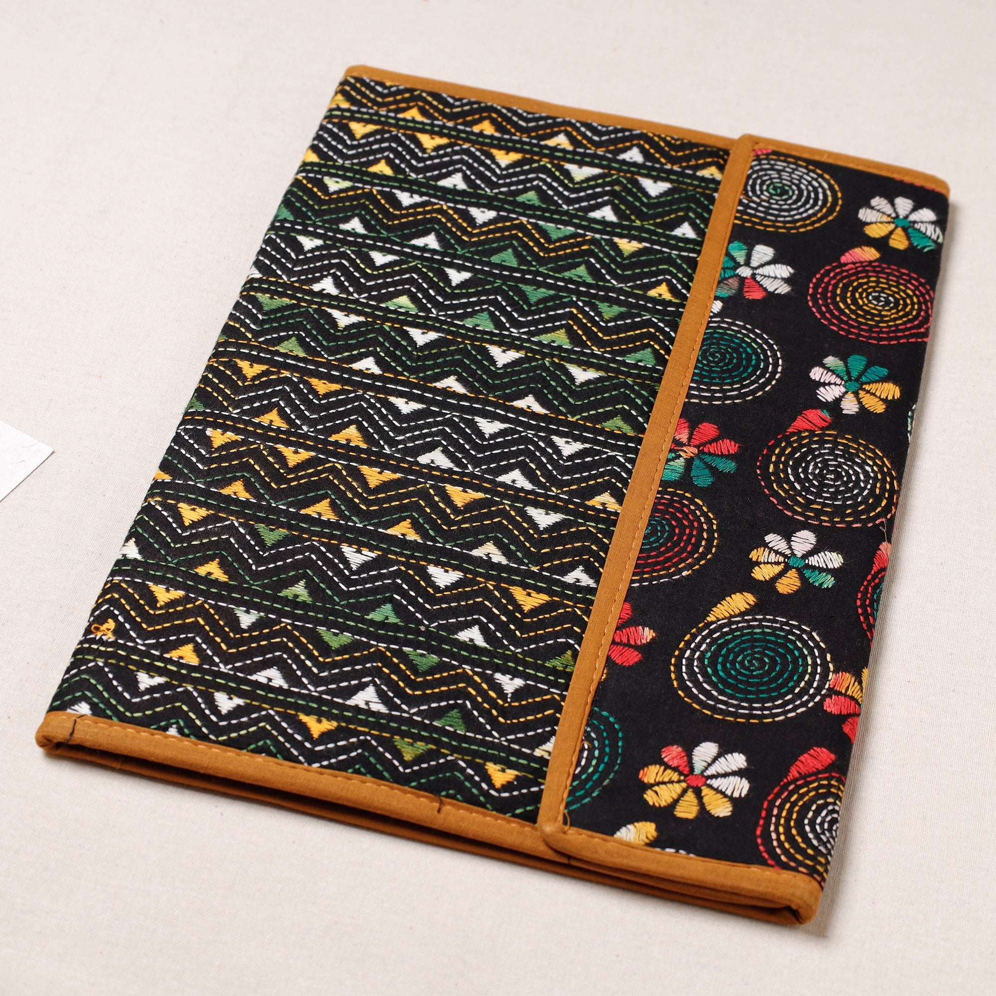 ASALKAAR Bengal Kantha Work Handcrafted File Folder - view 2