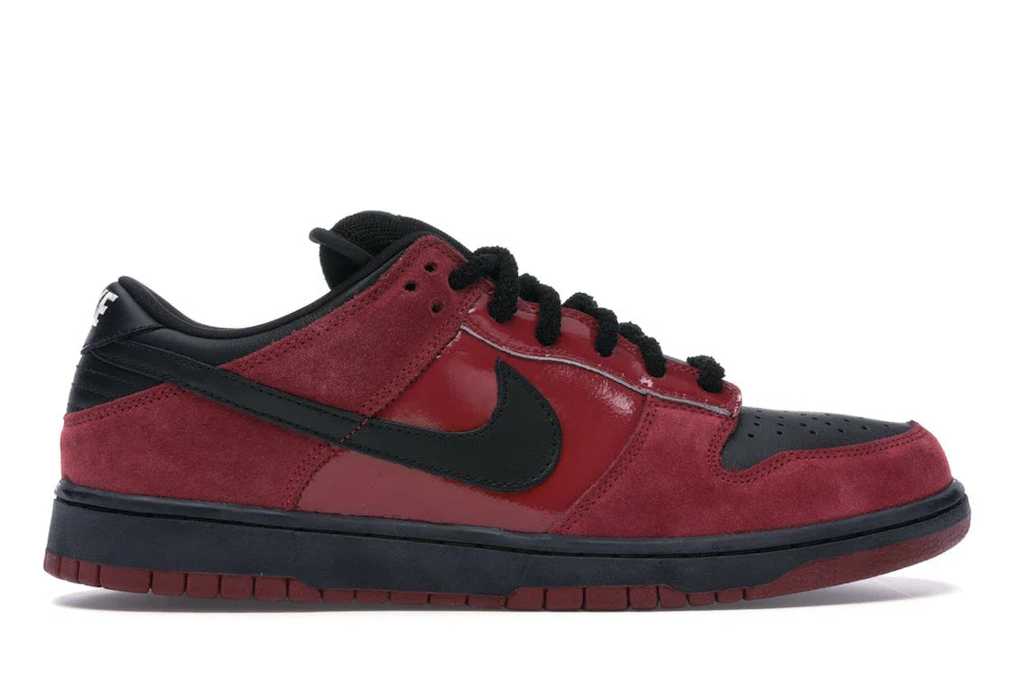 Nike SB Dunk Low 'Milli Vanilli' – Red - view 36