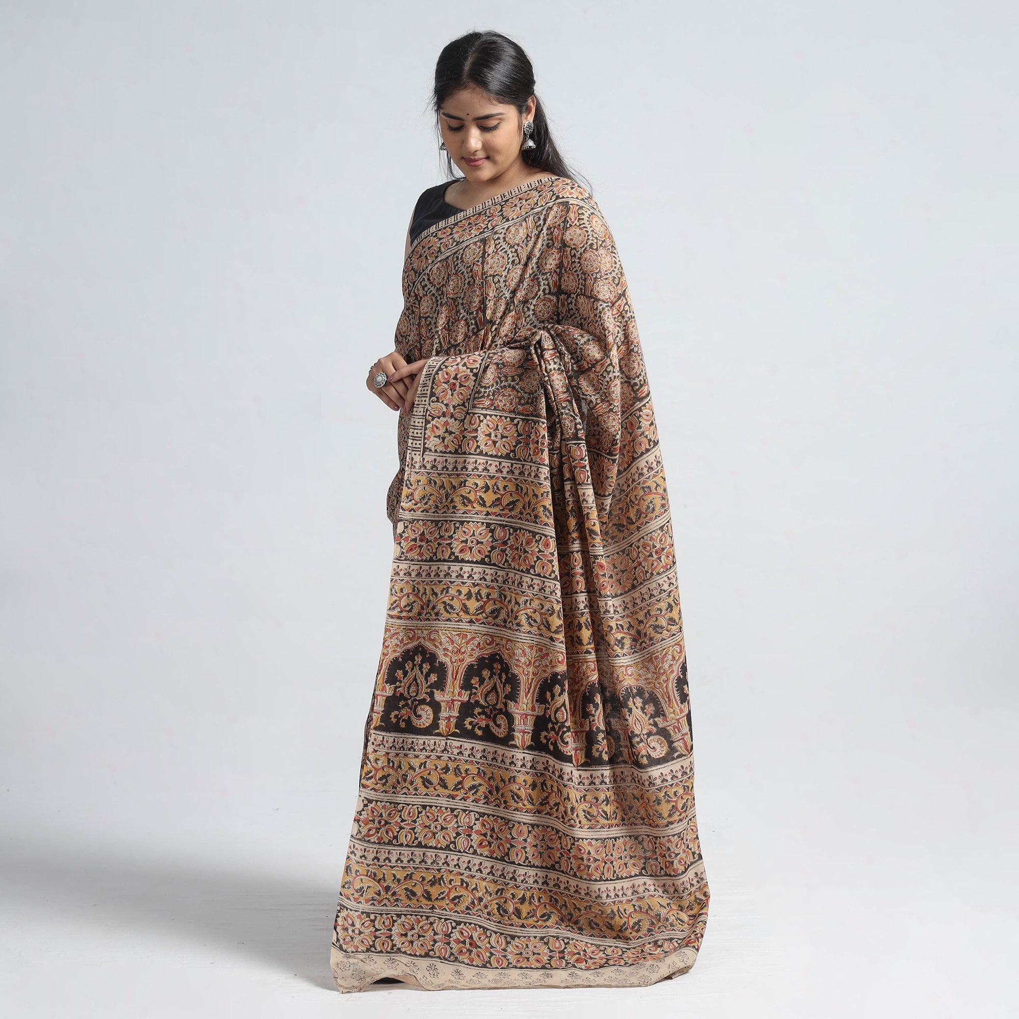 VENKATA BHANU KALAMKARI PEDANA Brown - Pedana Block Print Cotton Kalamkari Saree - view 2