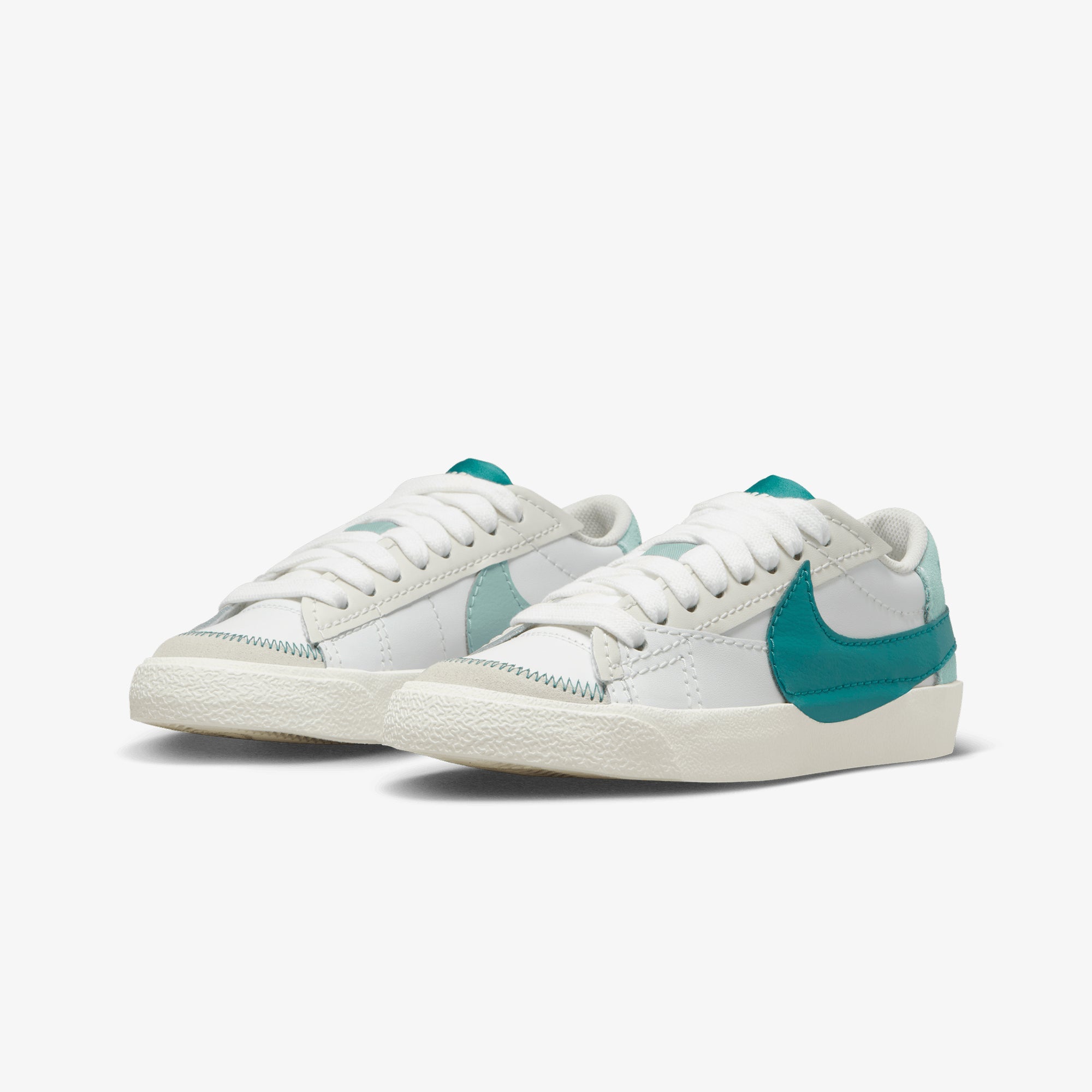 Summit white geode – Nike | BLAZER LOW '77 JUMBO { SUMMIT WHITE/GEODE TEAL-SEA GLASS