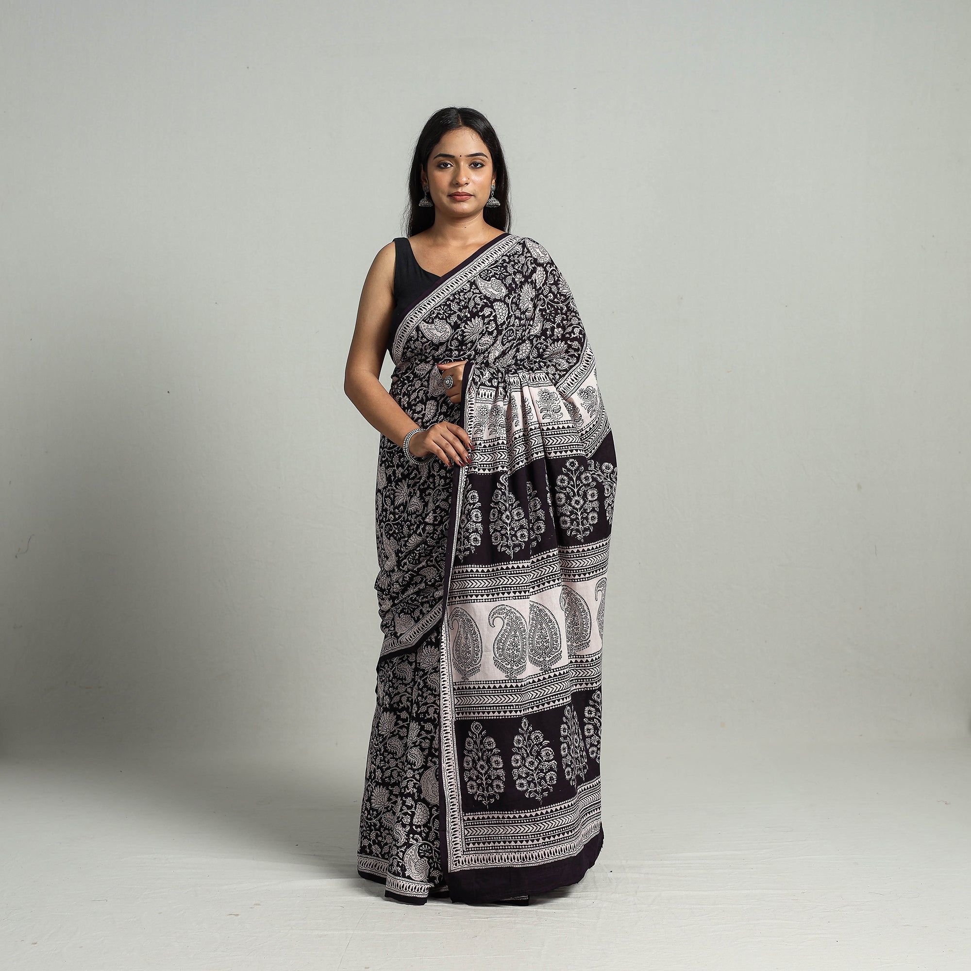 BAGH PRINTS BY MOHAMMED BILAL KHATRI Black - Natural Dyed Bagh Print Cotton Saree with Blouse Piece 24