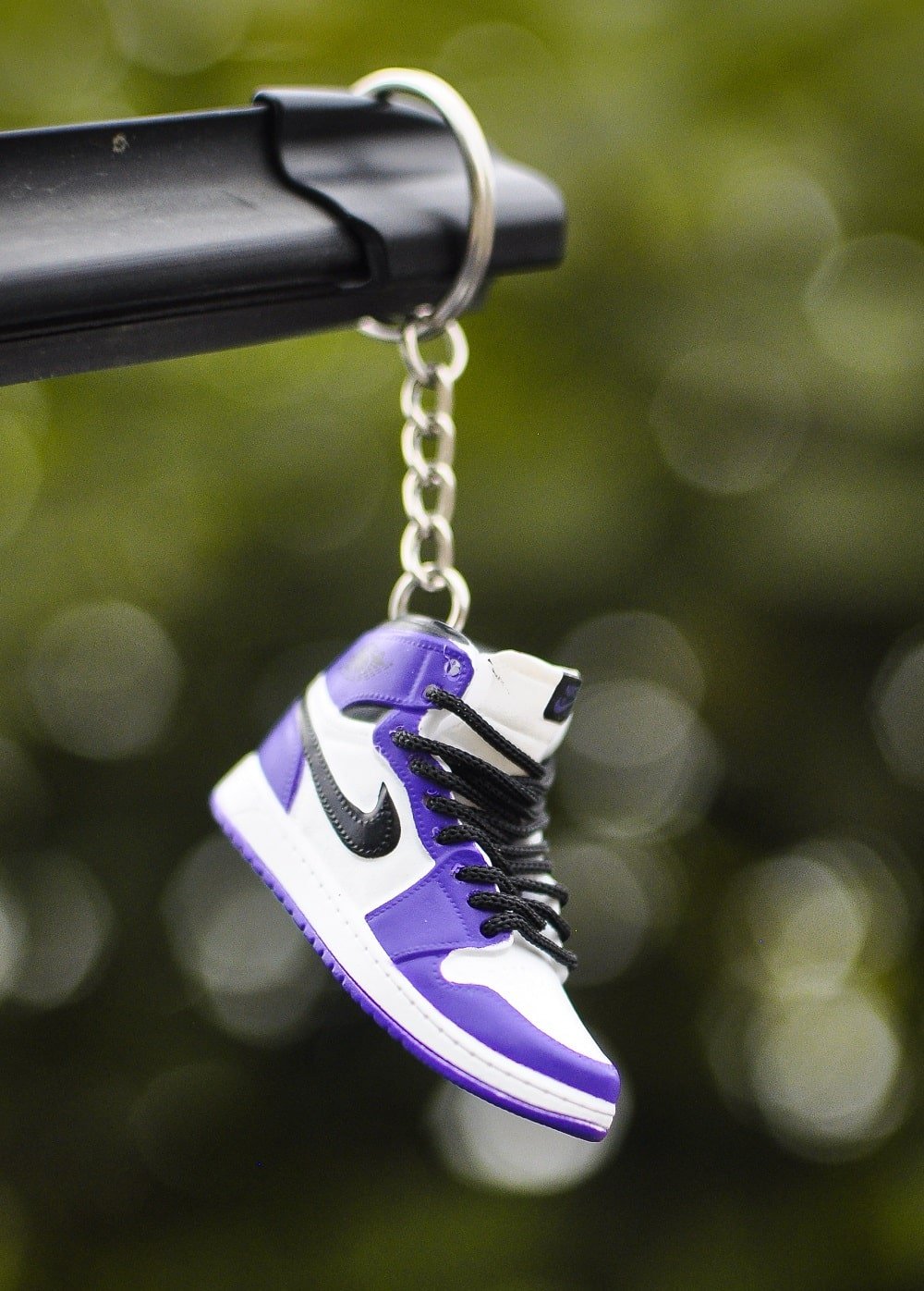 Kicks Machine 3D Sneaker Keychain AJ1 Court Purple