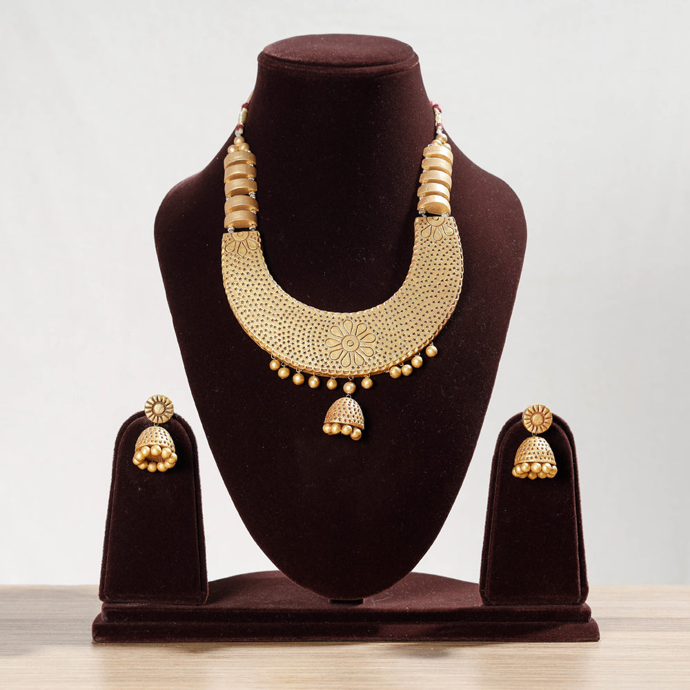 KHUSHBASH - HAPPY LOOM OF EAST Bishnupur Handpainted Terracotta Necklace Set