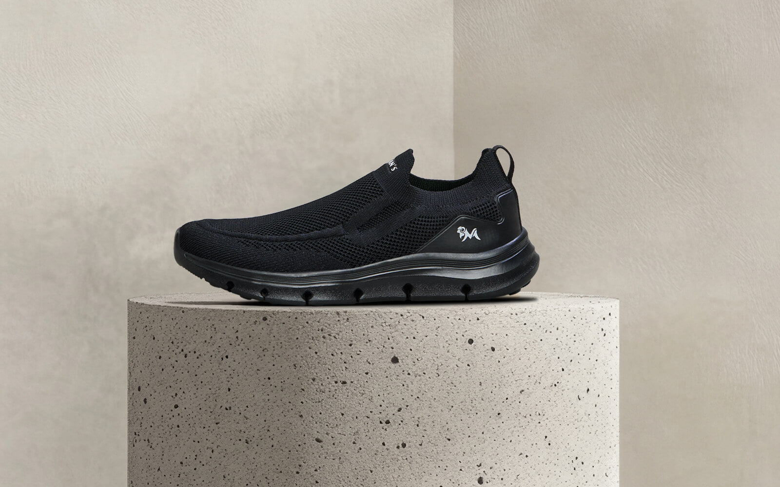 Neeman's Breathe Ease Slip Ons : Black - view 3