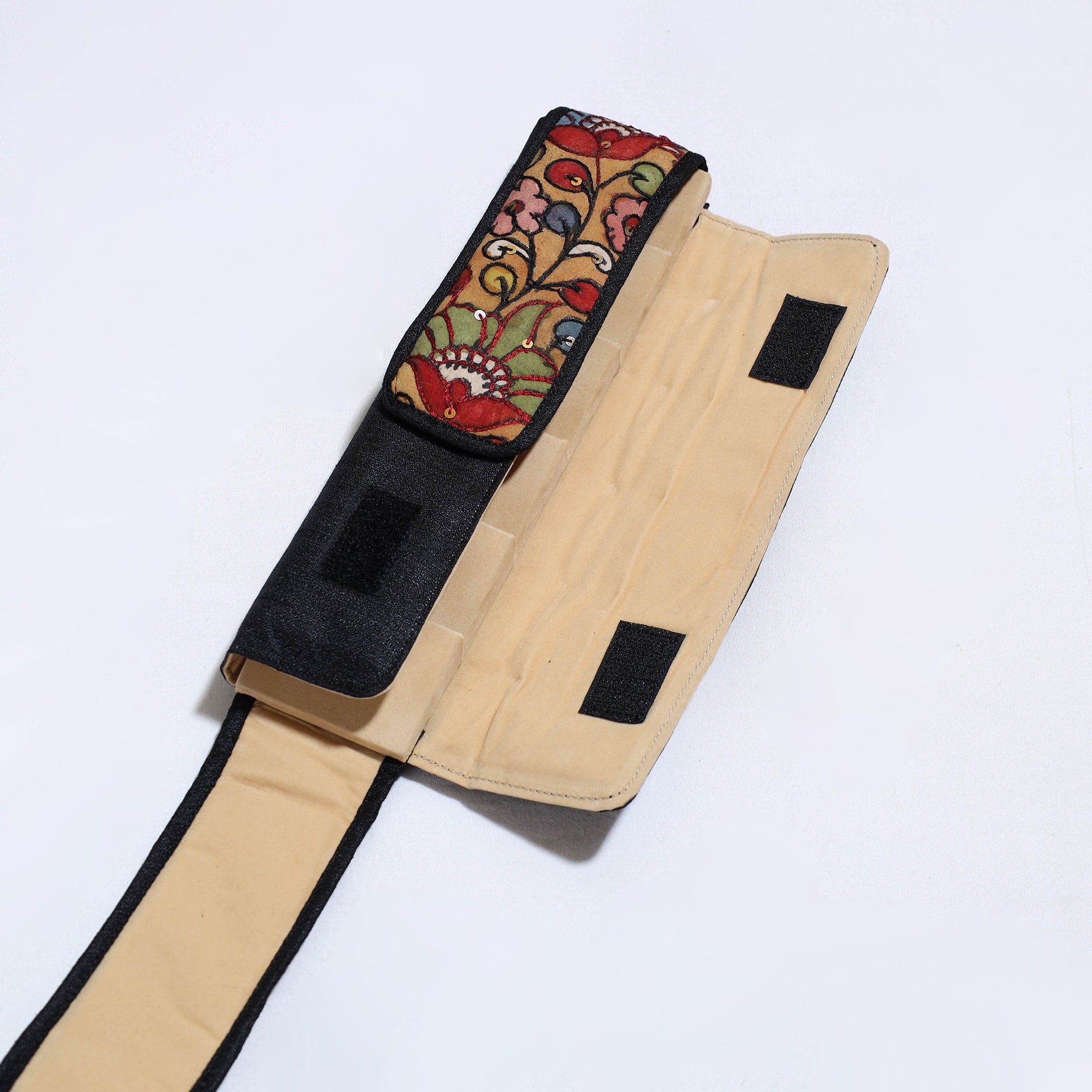 DWARAKA PLUS Black - Handpainted Kalamkari Natural Dyed Ghicha Silk Earrings Pouch 15 - view 3