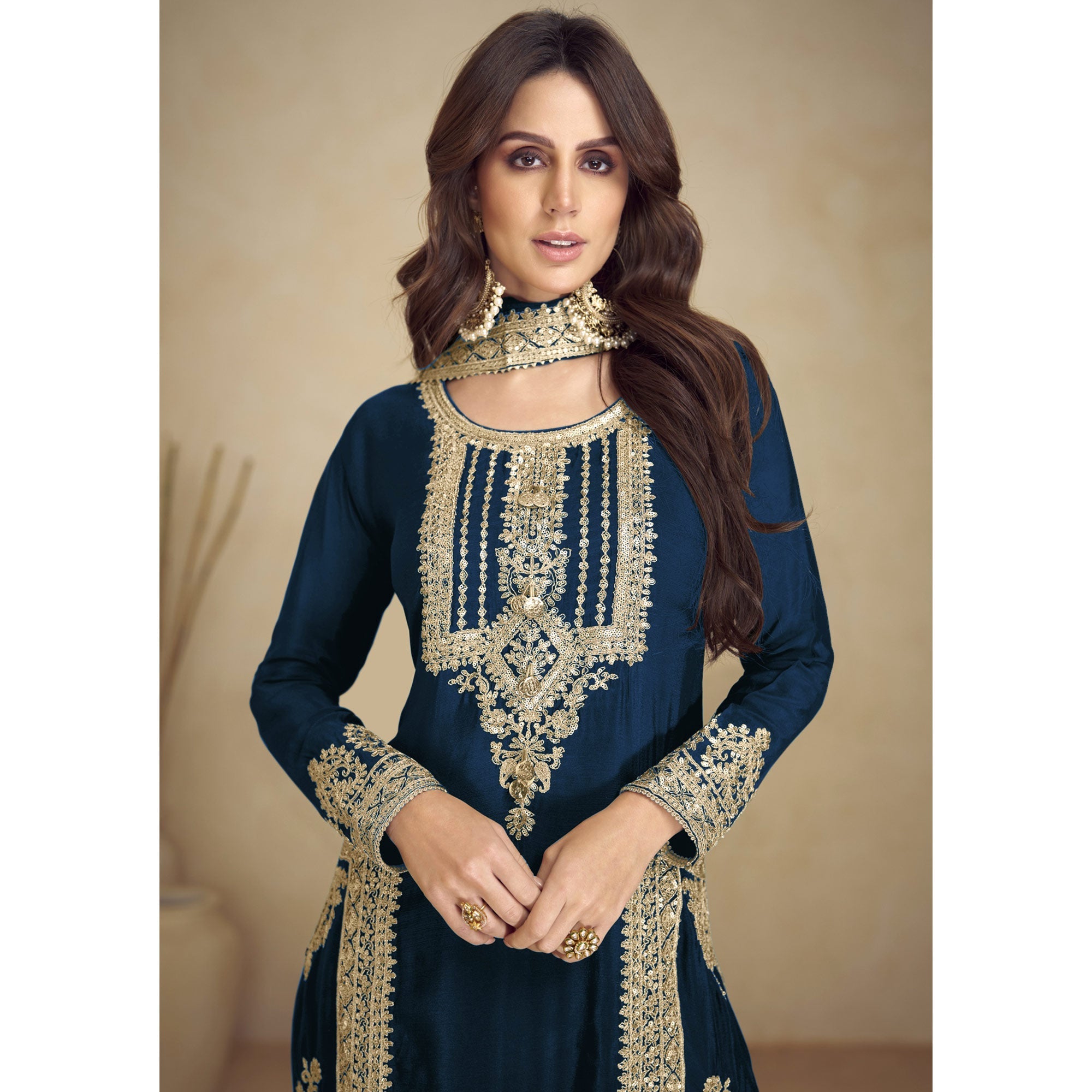 Peachmode Morpich Floral Sequins Embroidered Georgette Semi Stitched Salwar Suit - view 4