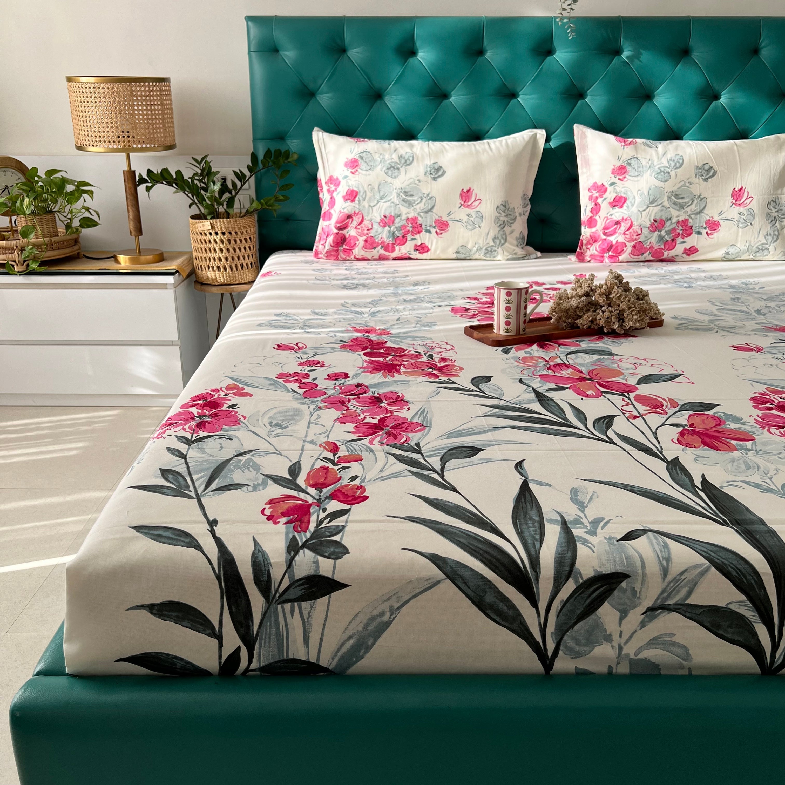 Urban Space -Home Furnishing Store Serene 200 TC 100% Cotton Single Printed Bedsheet with Pillow Covers - Majestic Pink